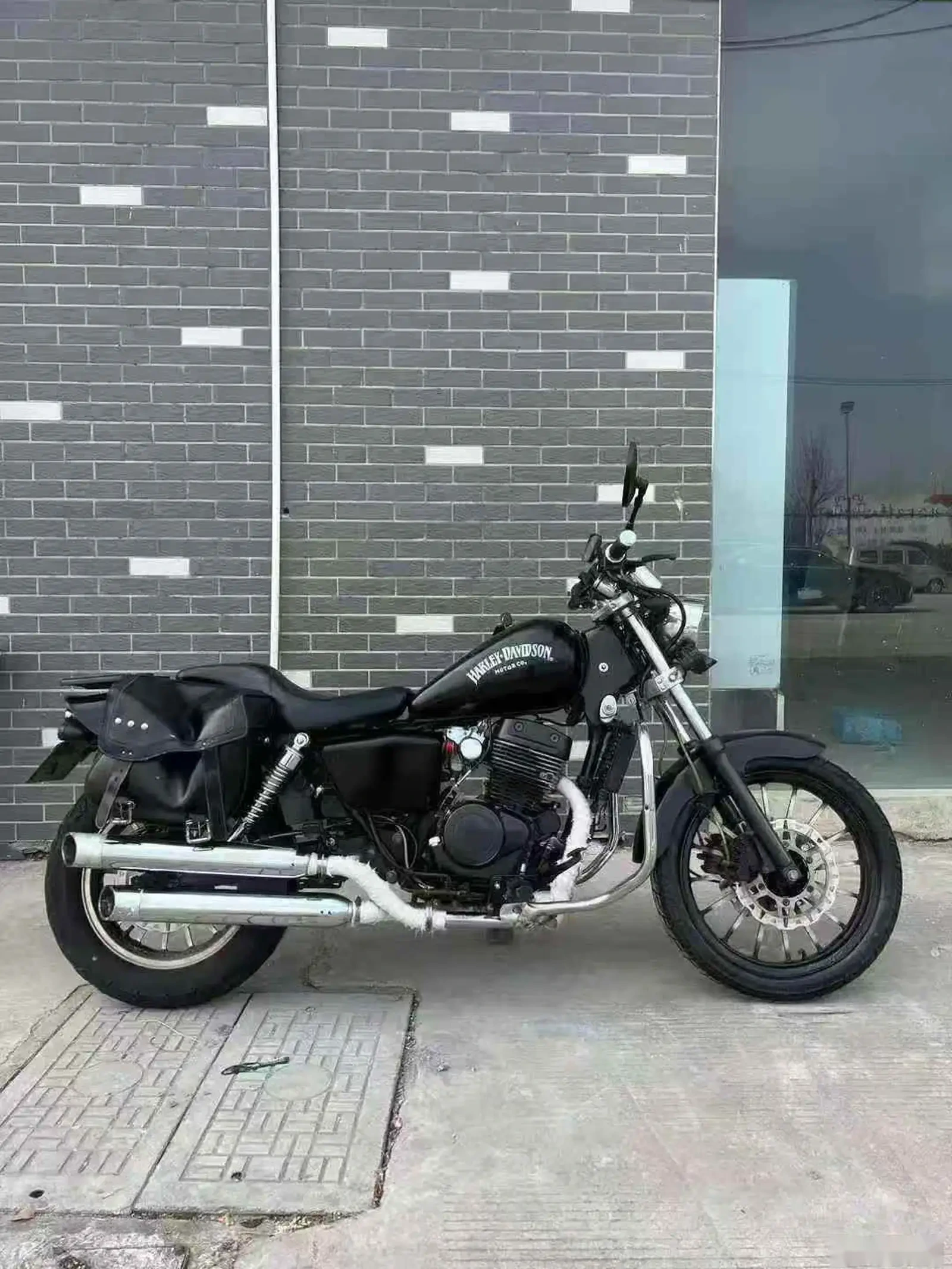 Мотоцикл Harley- Davidson — фото 2
