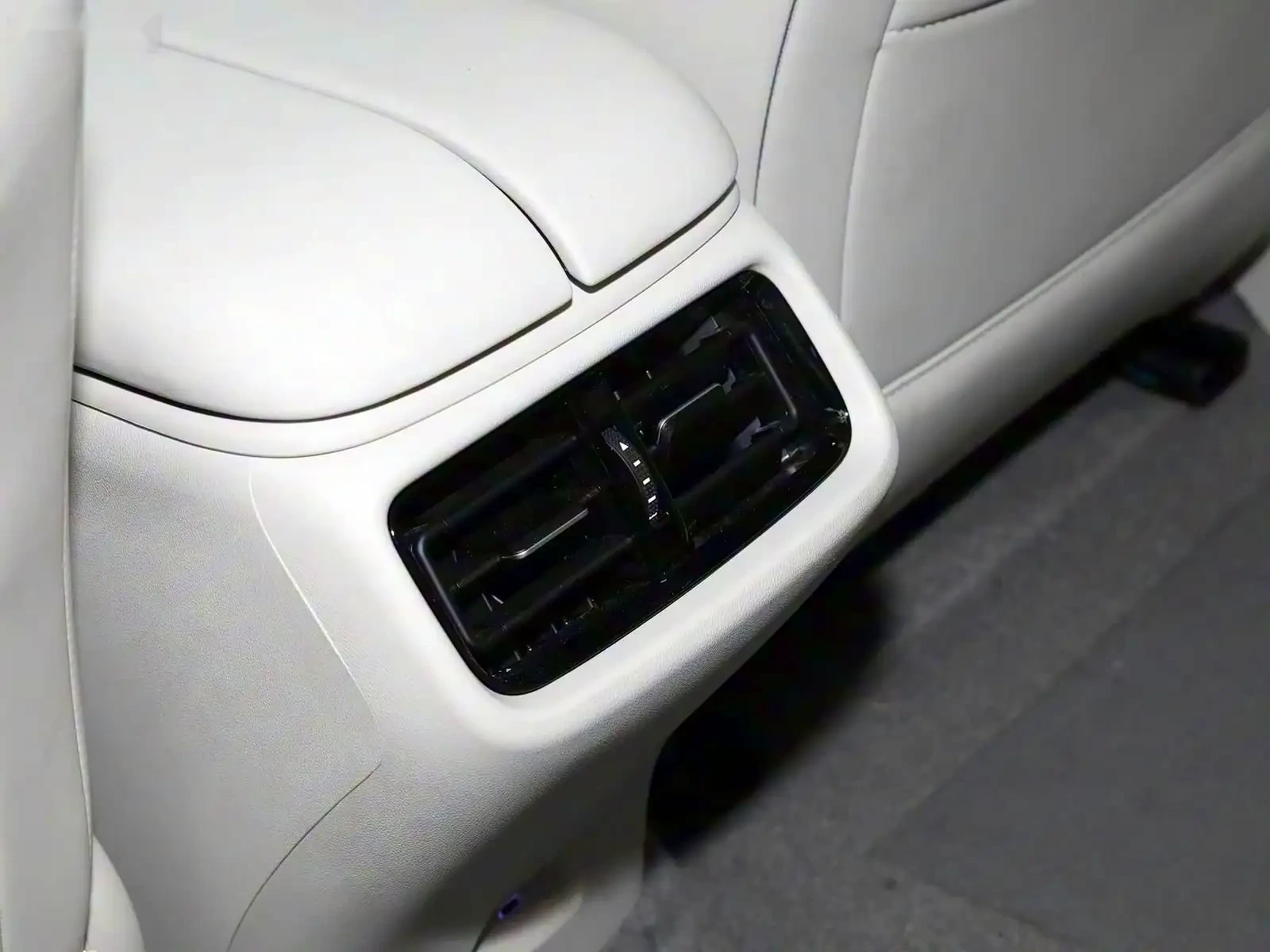 Dongfeng Forthing, 2025 на заказ — фото 7