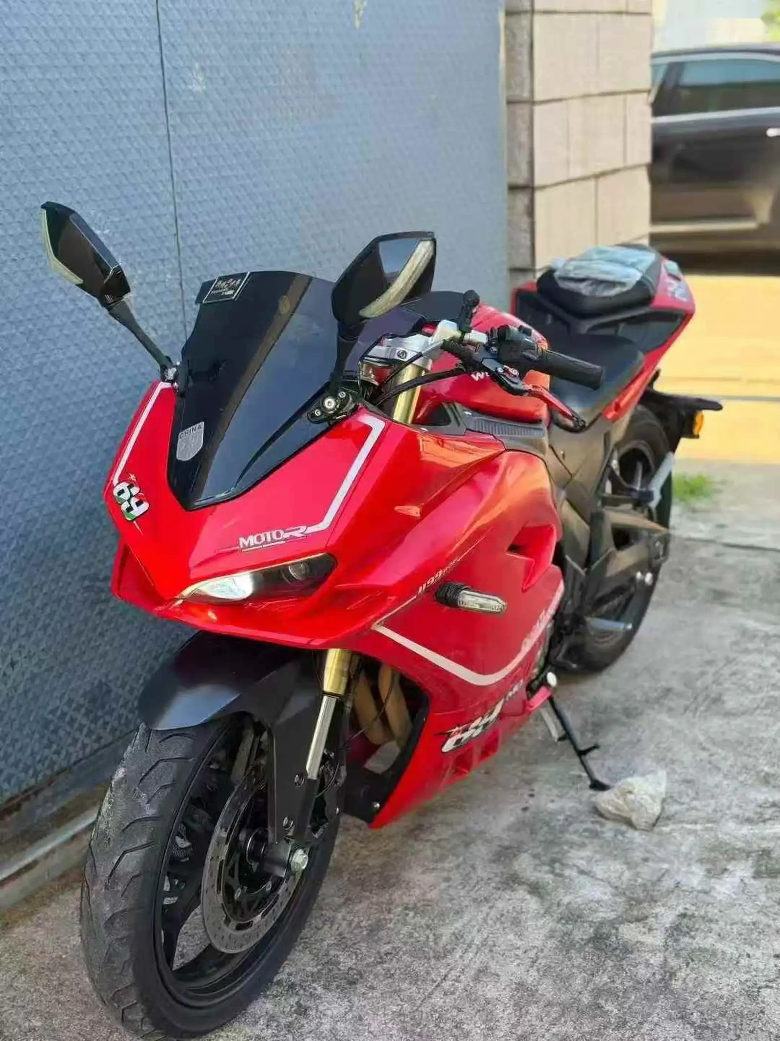 Мотоцикл Ducati 400 на заказ — фото 3