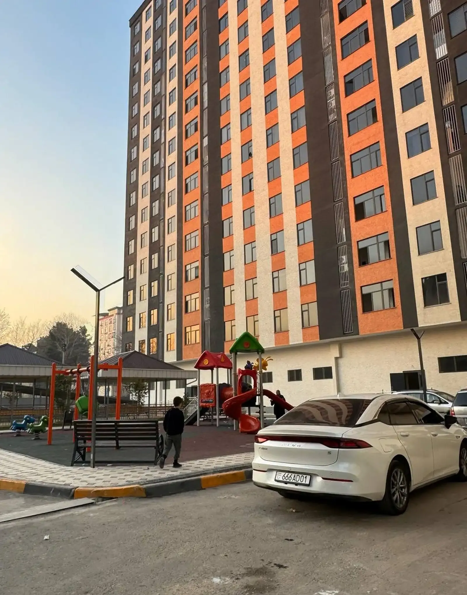 3-комн. квартира, 9 этаж, 86 м², Сино 112мкр назди клиникаи Асан