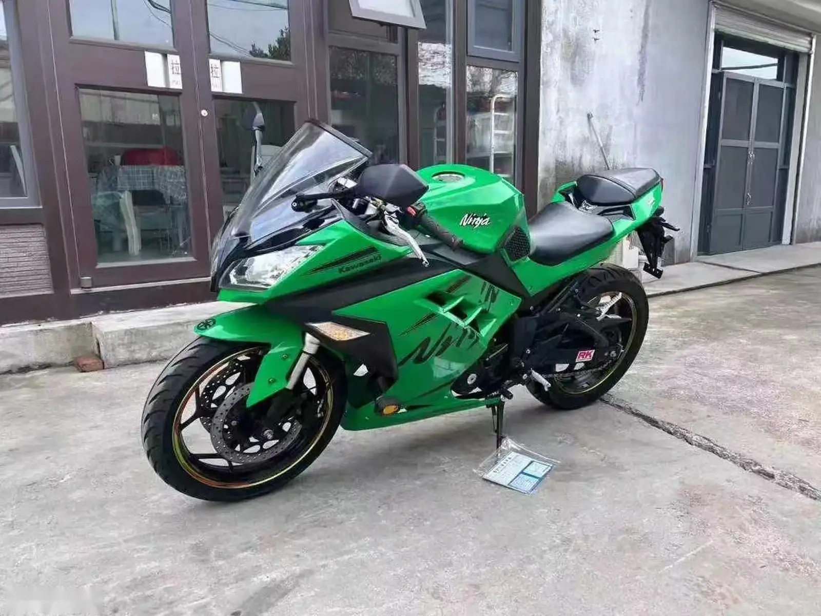 Мотоцикл Kawasaki Ninja — фото 4