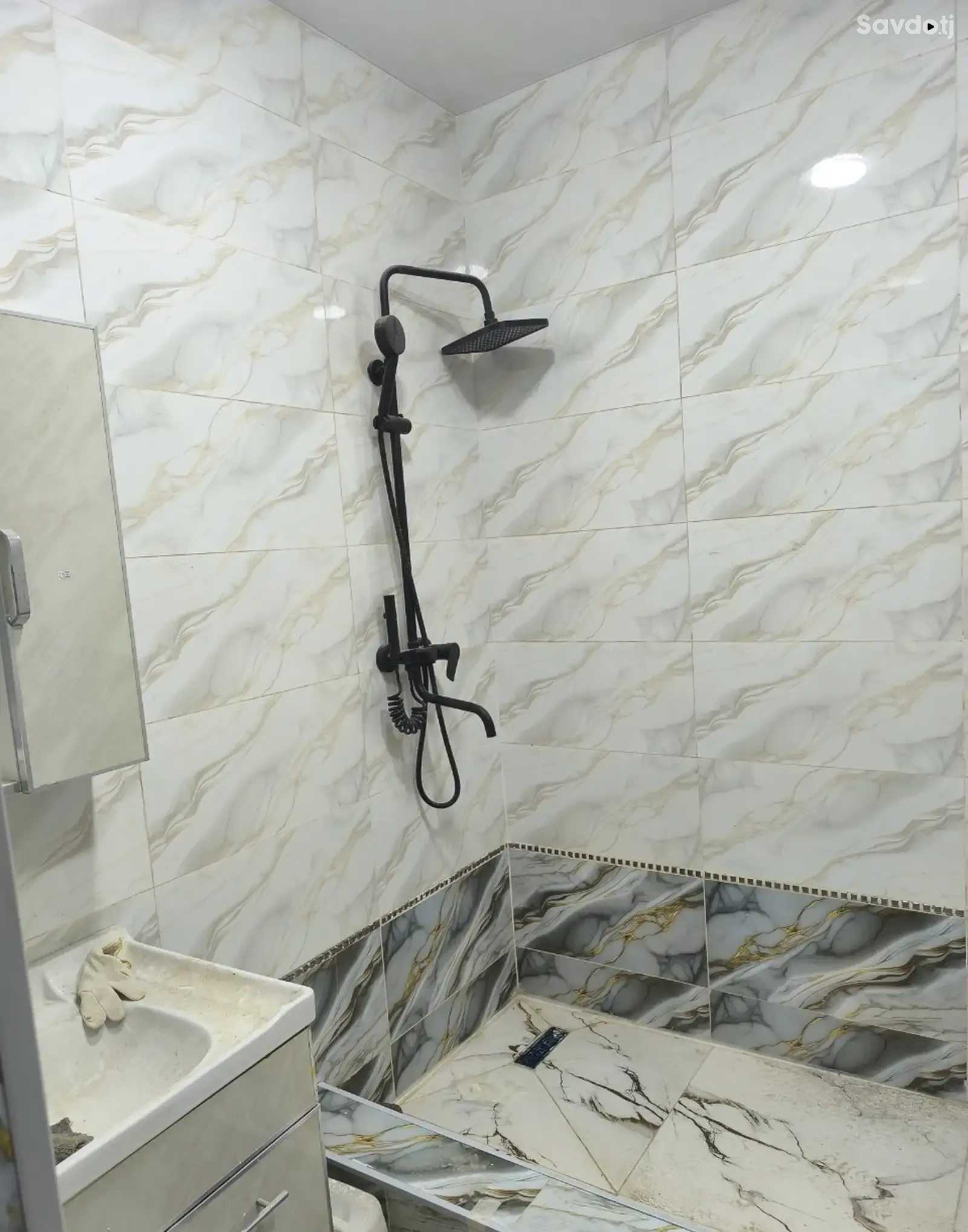 1-комн. квартира, 13 этаж, 64 м², И.Сомони
