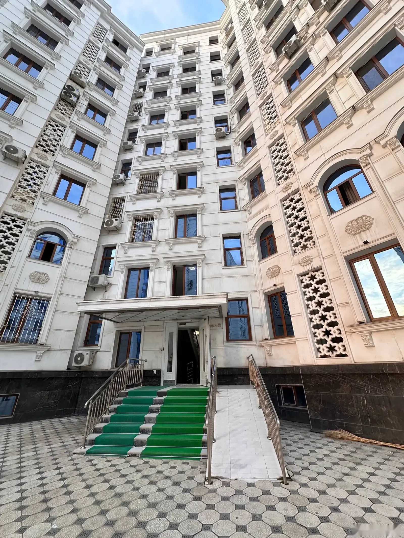 2-комн. квартира, 1 этаж, 74 м², Сомони, Сафо — фото 3