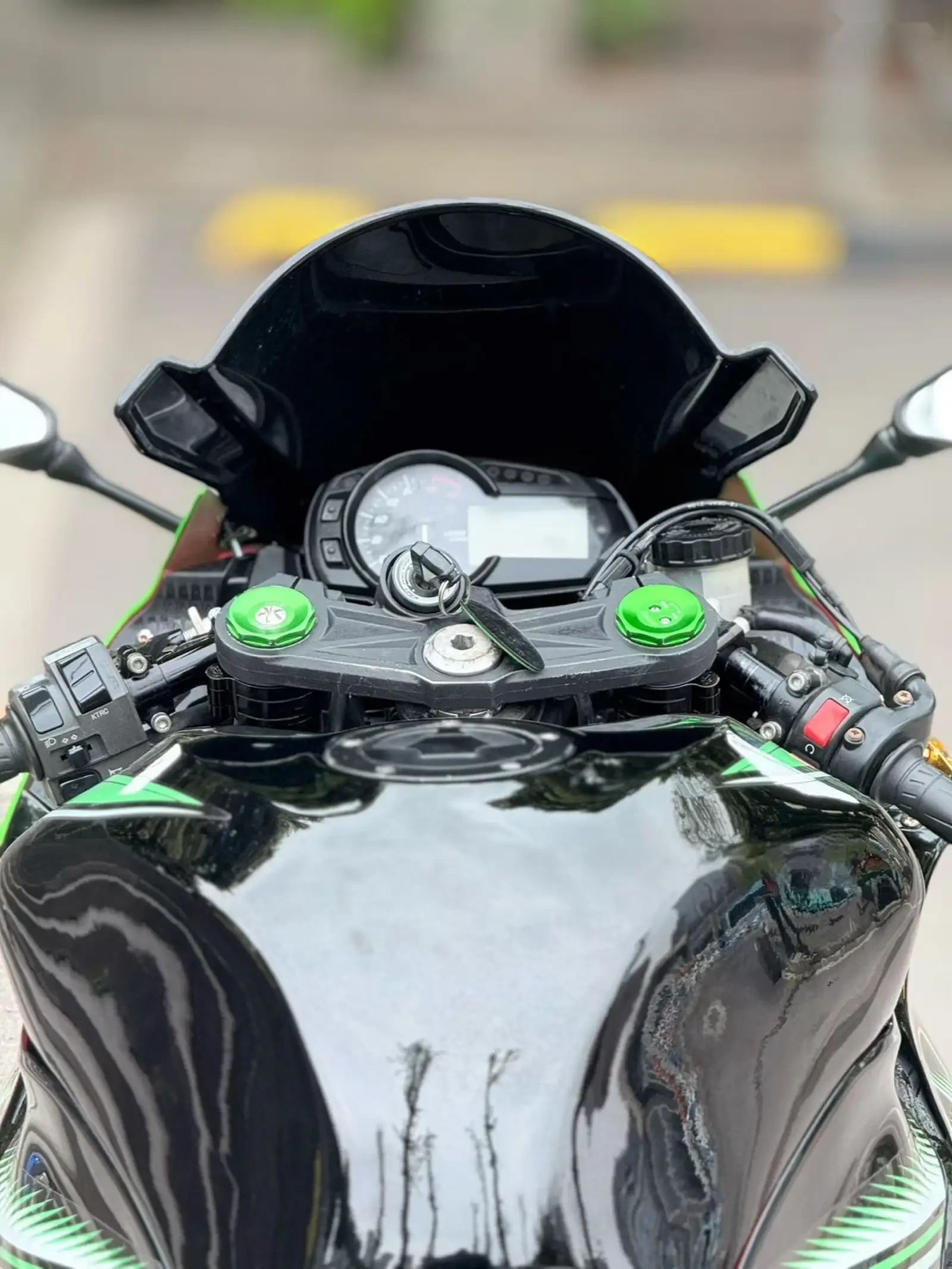 Мотоцикл Kawasaki ninja 1000 — фото 5