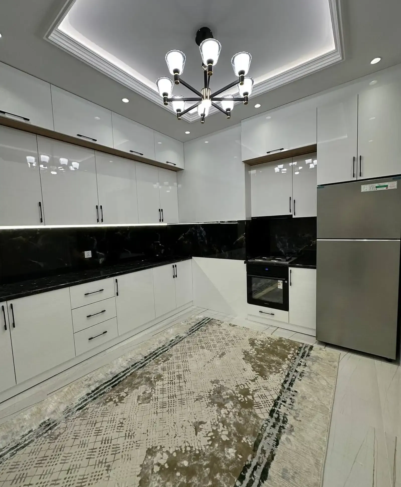 3-комн. квартира, 14 этаж, 98 м², Сино