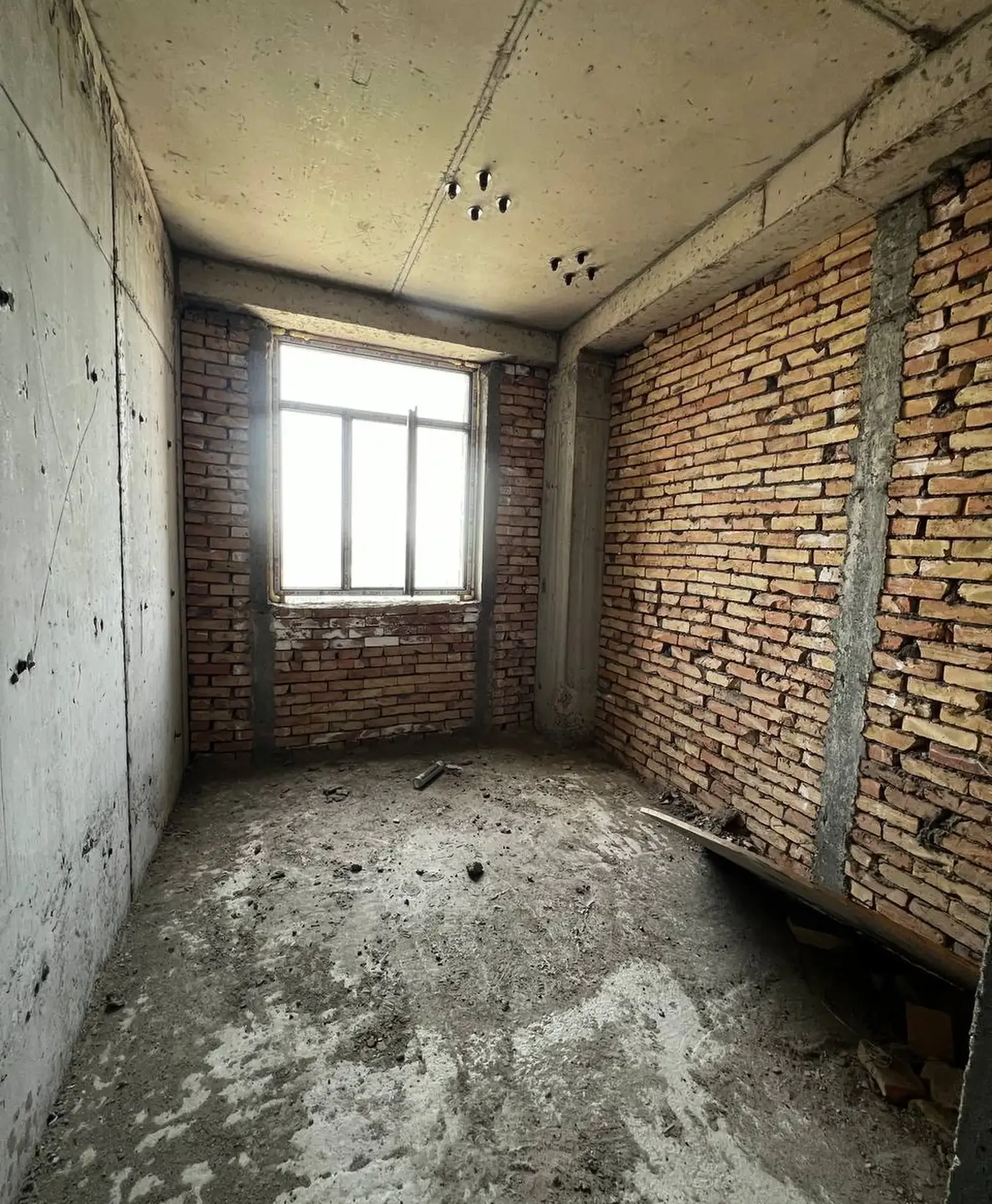 3-комн. квартира, 10 этаж, 112 м², И. Сомони