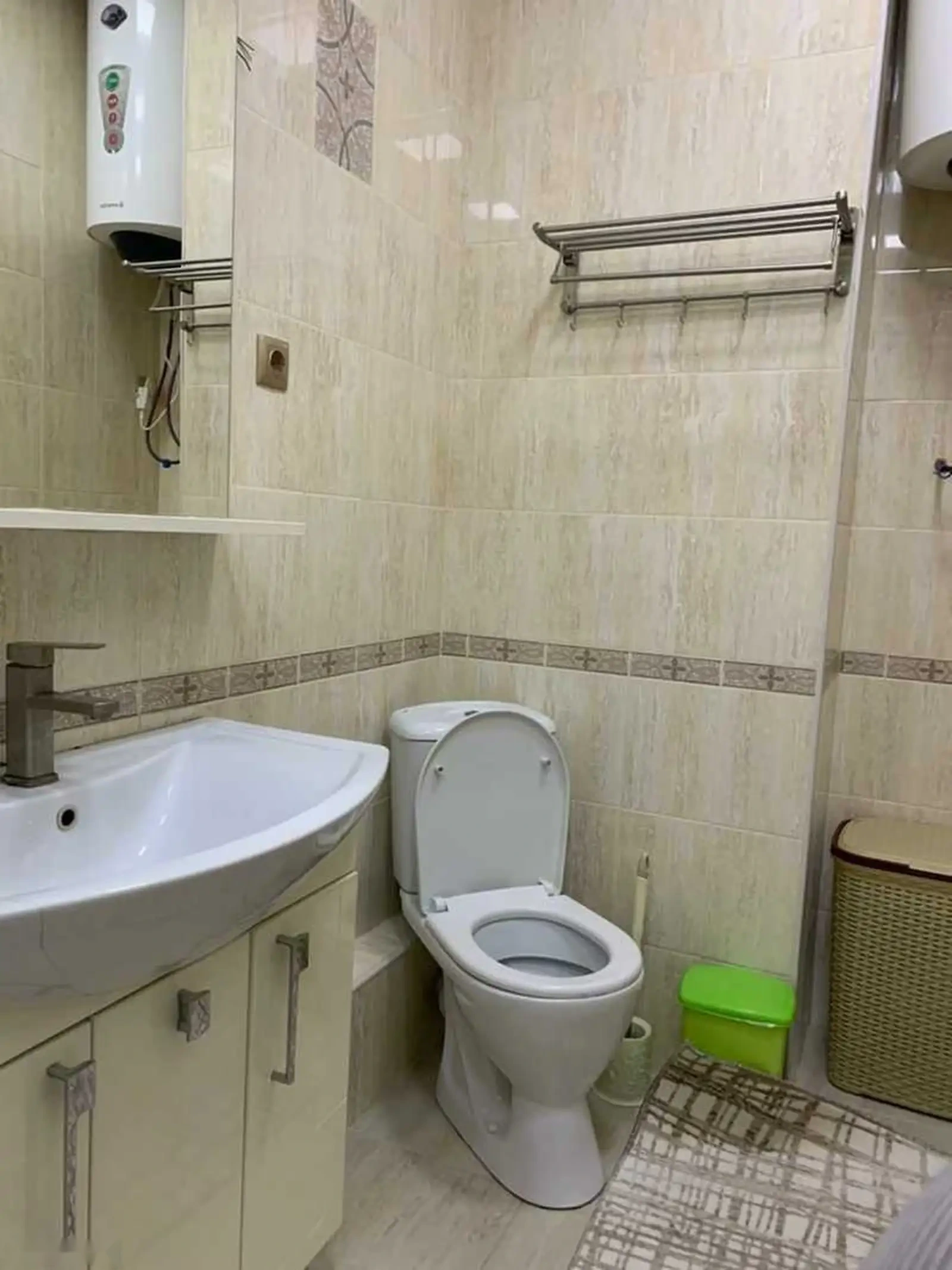 2-комн. квартира, 5 этаж, 45м², славянский — фото 3