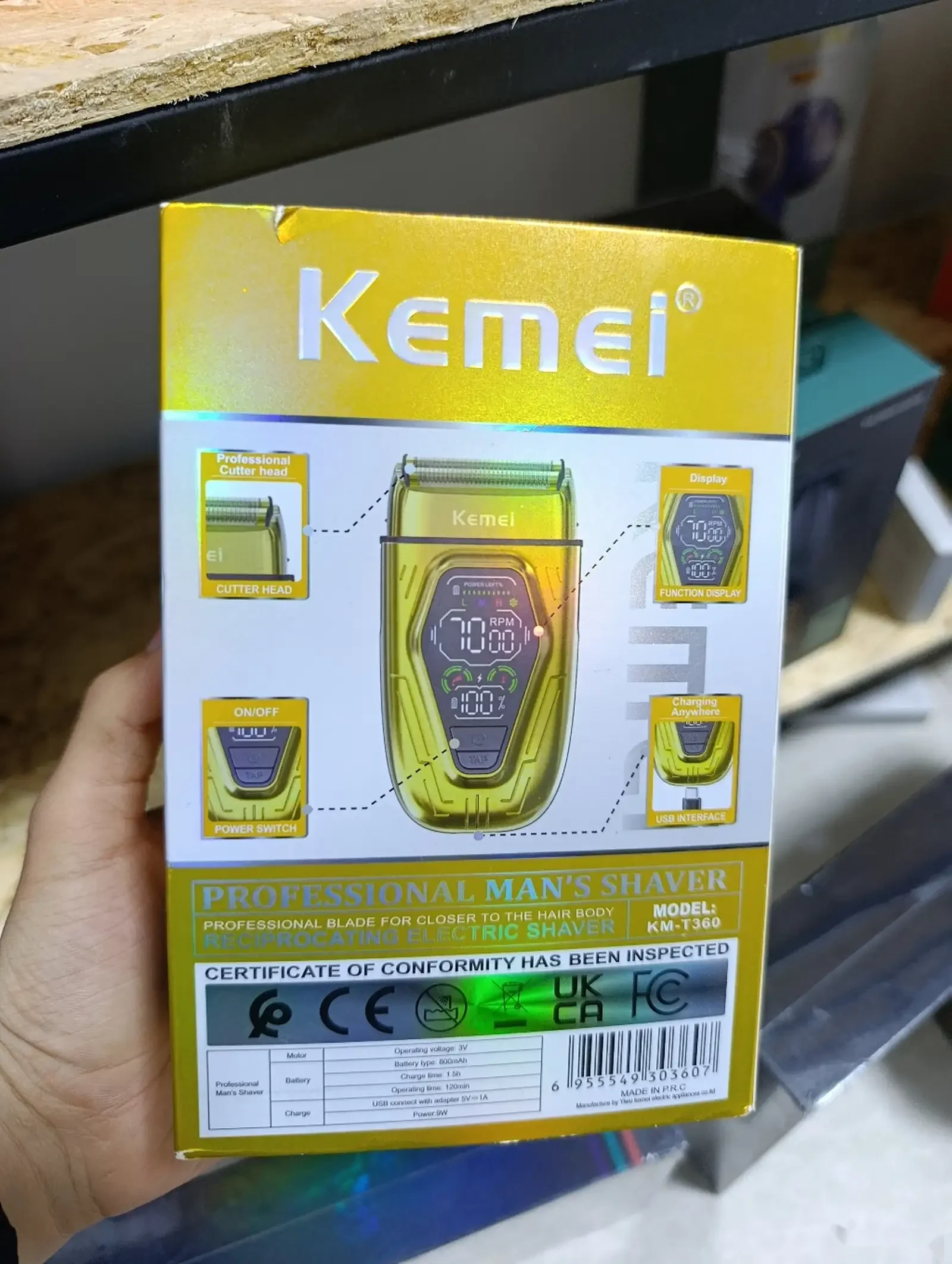 Электробритва Kemei KM-T360 золотистый — фото 2