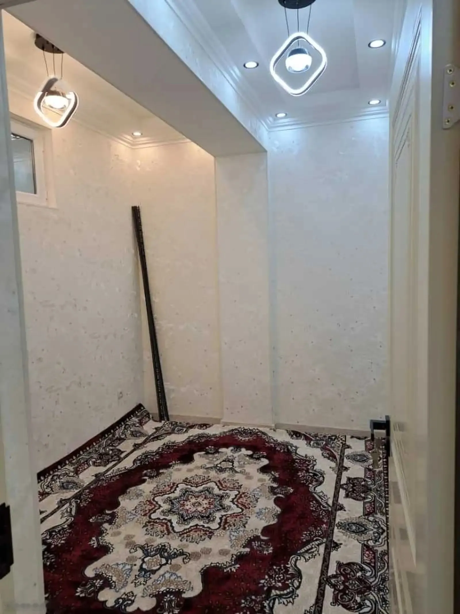 3-комн. квартира, 3 этаж, 60м², Зарафшон, доми нок