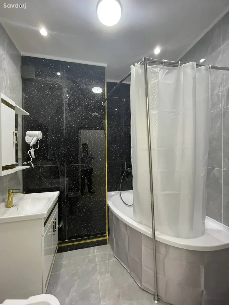 2-комн. квартира, 13 этаж, 63 м², Фирдавси, Казино