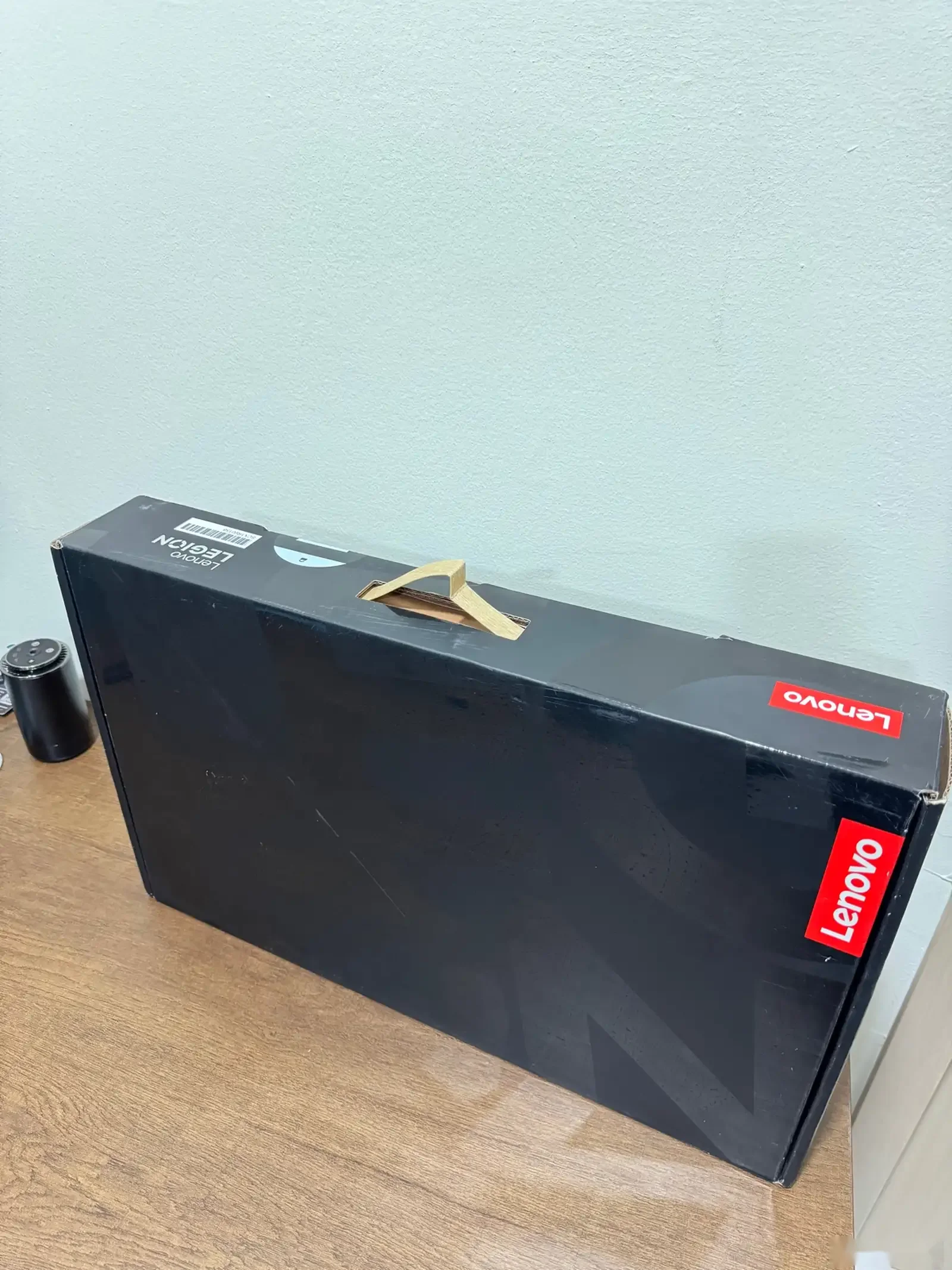 Ноутбук Lenovo Legion Pro 7 Ultra 9 RTX 5080 — фото 4