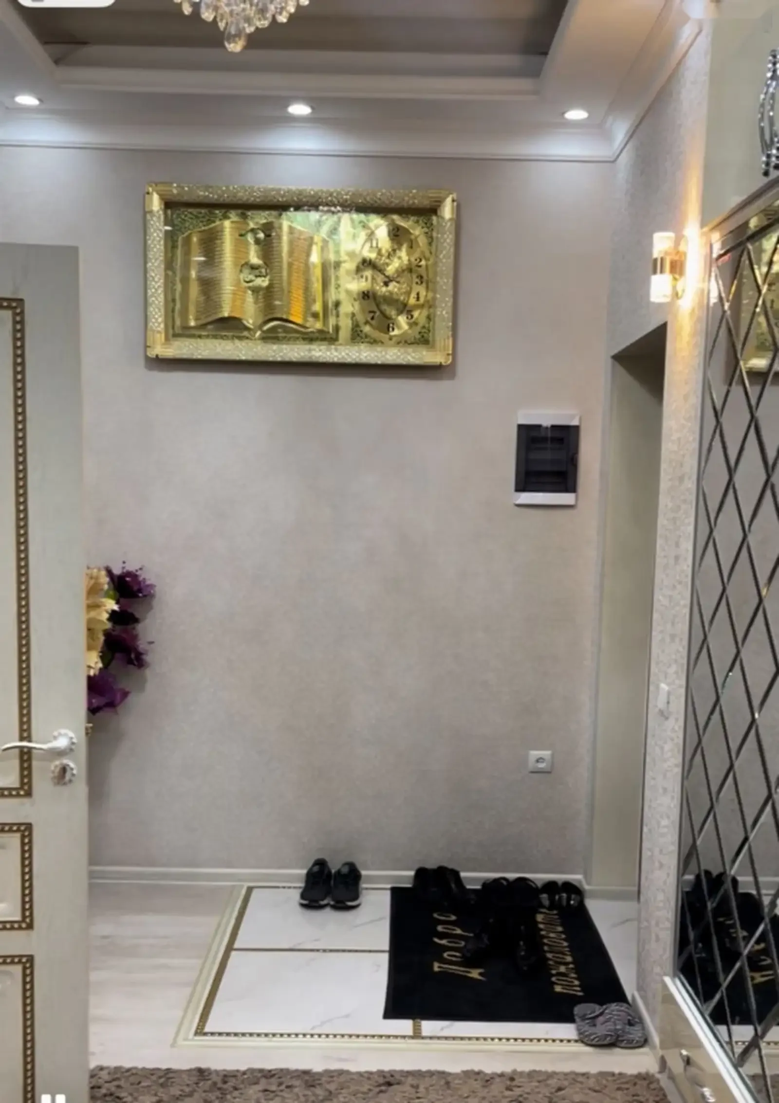 2-комн. квартира, 18 этаж, 70м², Дом Печати — фото 2