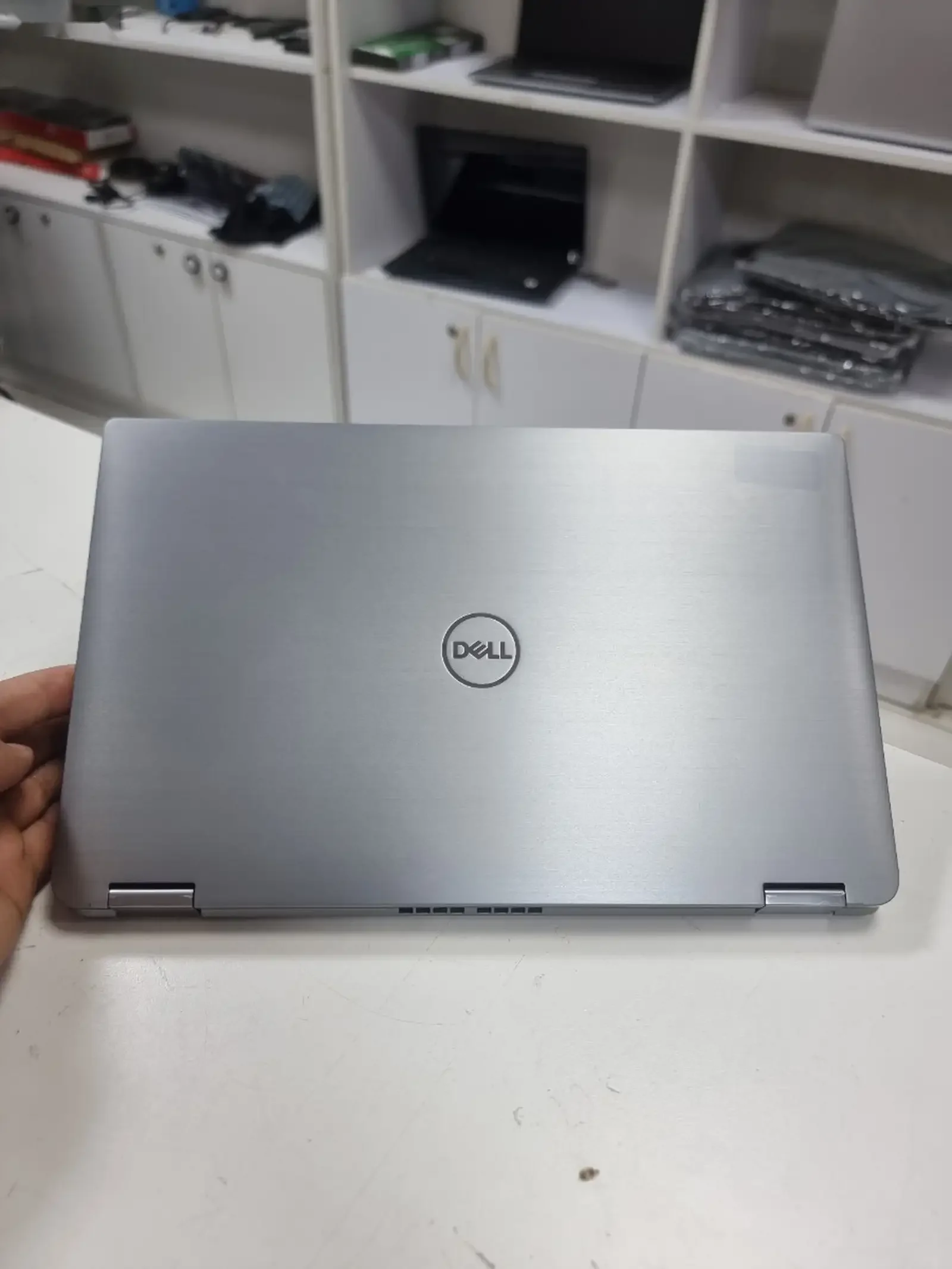 Ноутбук dell x360 сенсорный core i7 8th ram 16gb ssd 512gb — фото 3