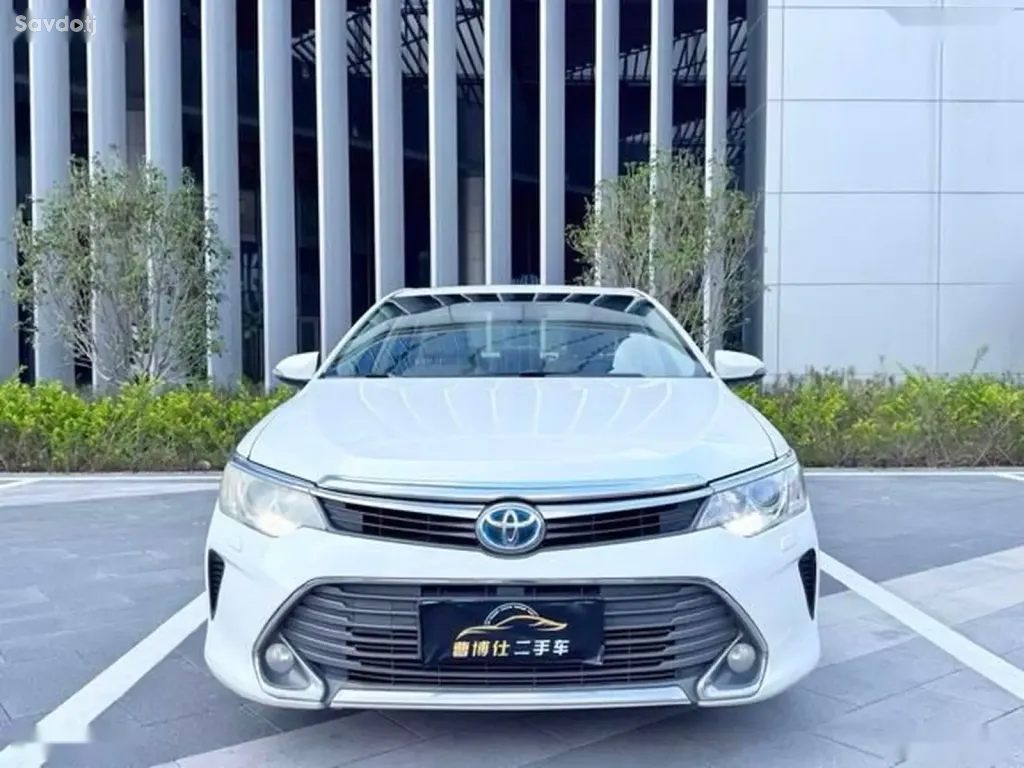 Toyota Camry, 2016