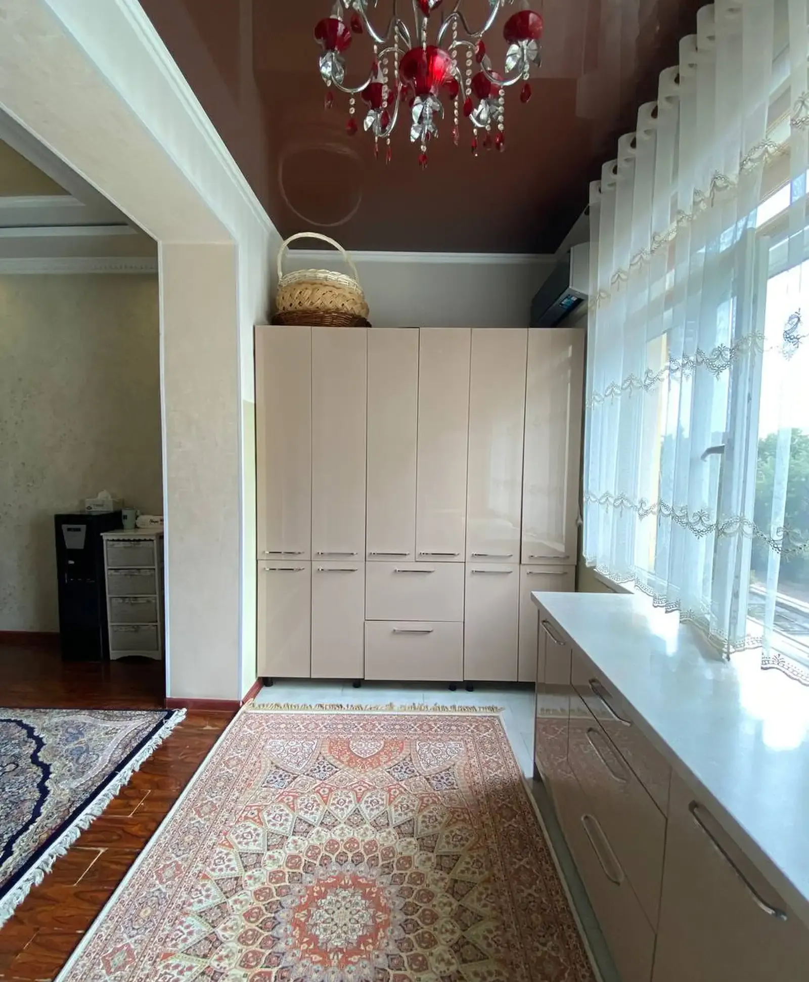4-комн. квартира, 4 этаж, 140 м², сино