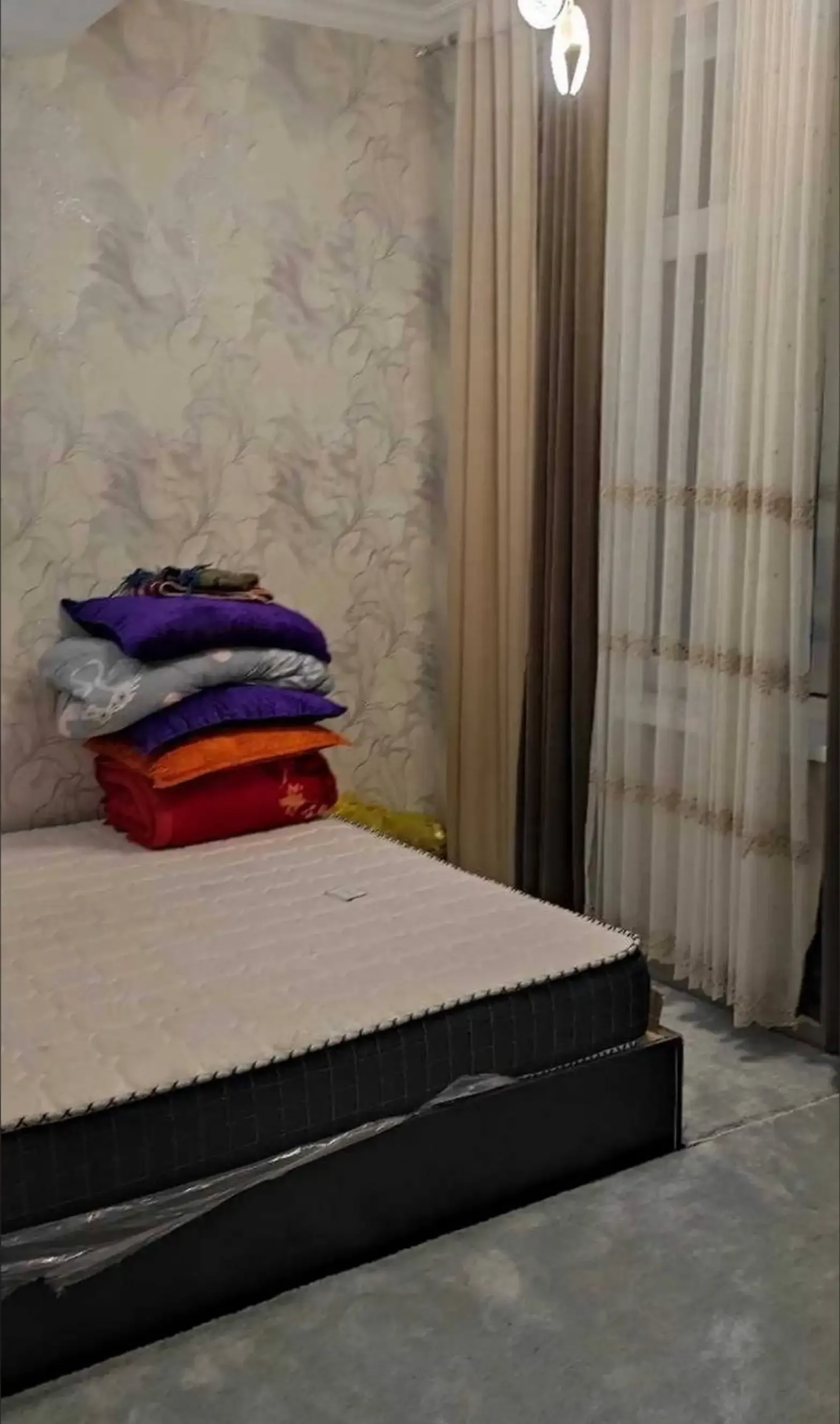 2-комн. квартира, 4 этаж, 50 м², Шохмансур, Хитой бозор