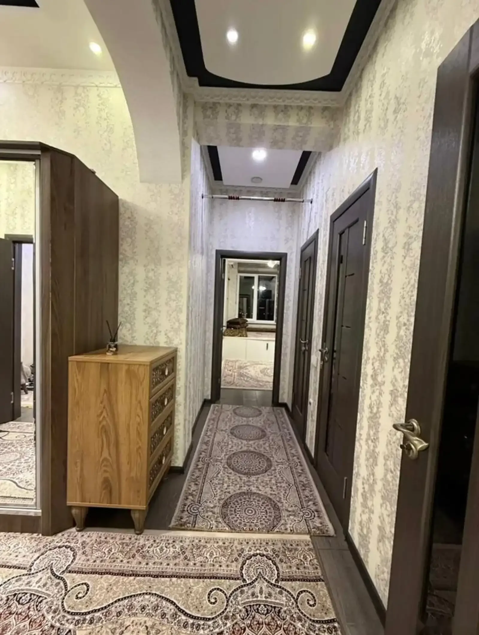 2-комн. квартира, 11 этаж, 90м², Сомони — фото 3