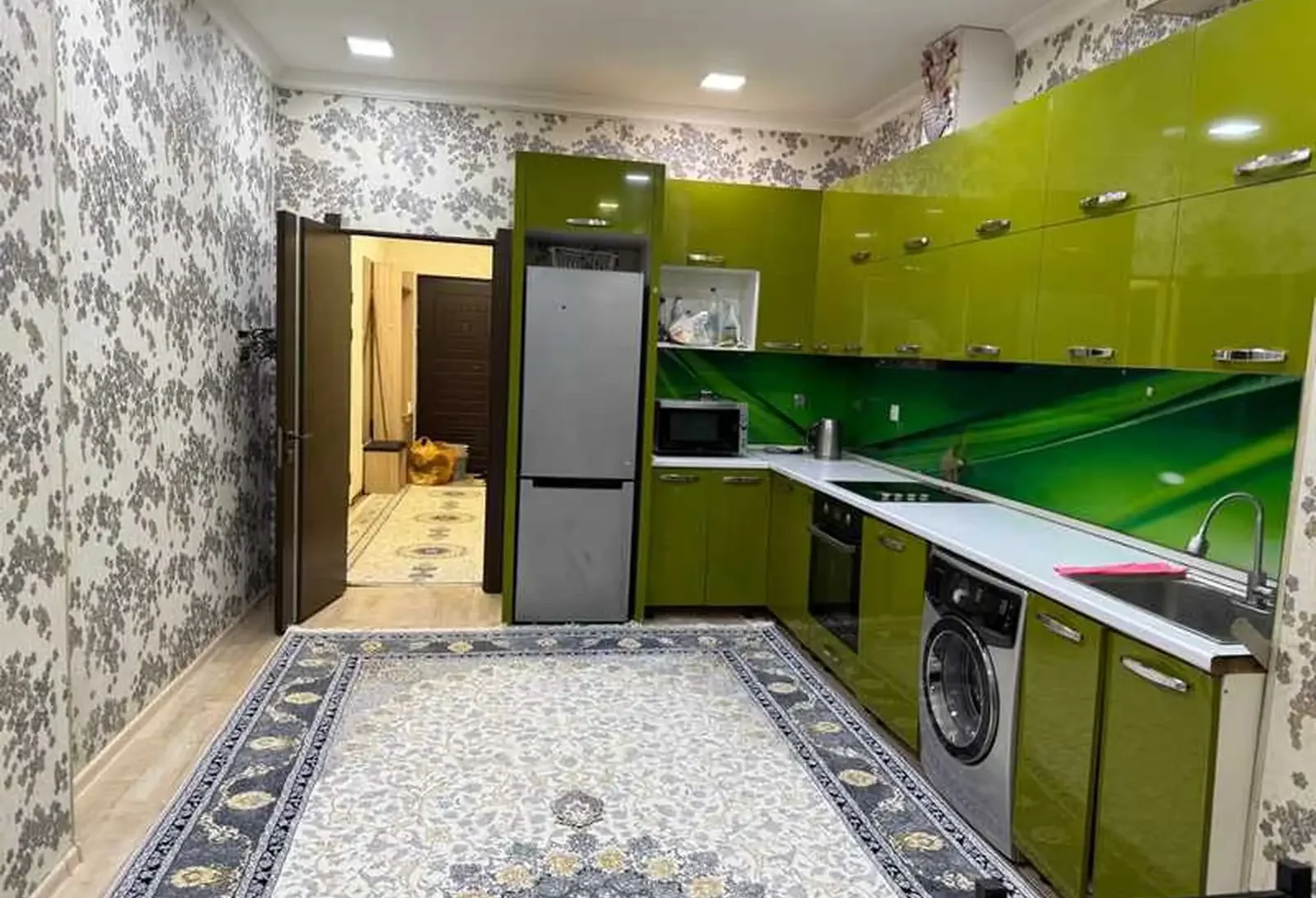 4-комн. квартира, 15 этаж, 167м², И.Сомони Славянский — фото 3