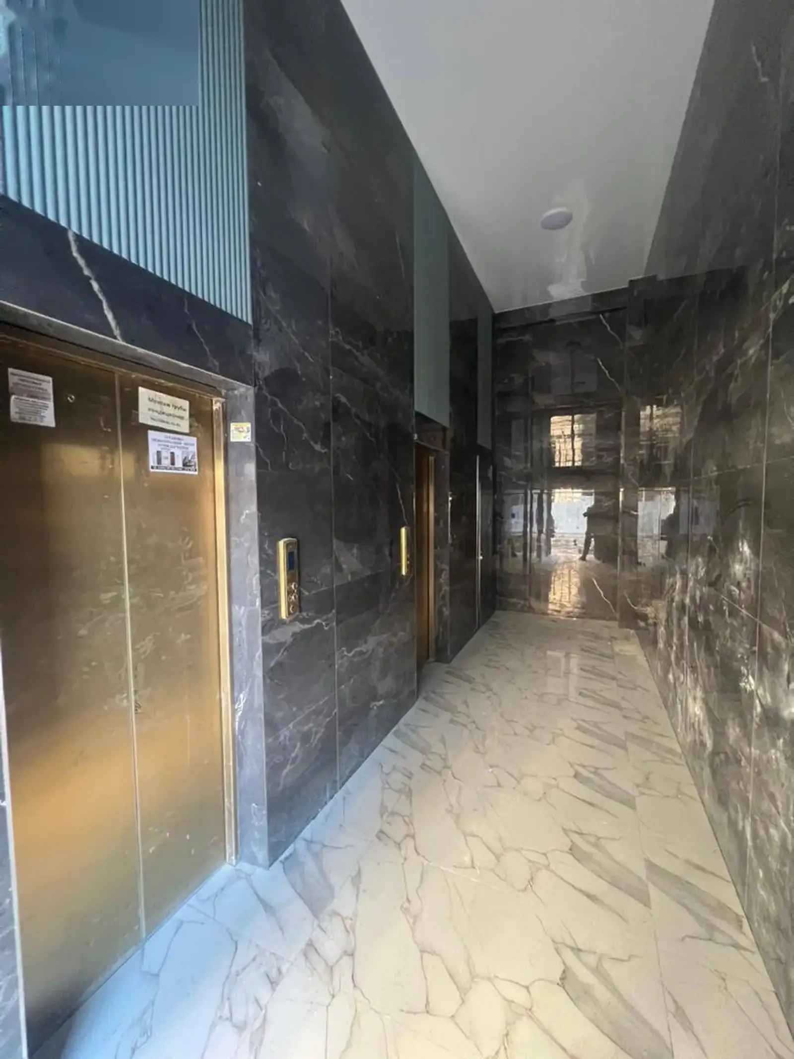 1-комн. квартира, 18 этаж, 52 м², Шохмансур