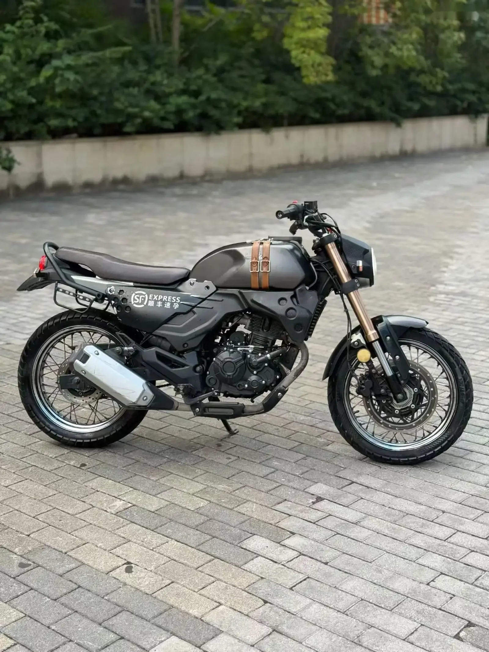 Мотоцикл Lifan KPM200 — фото 2