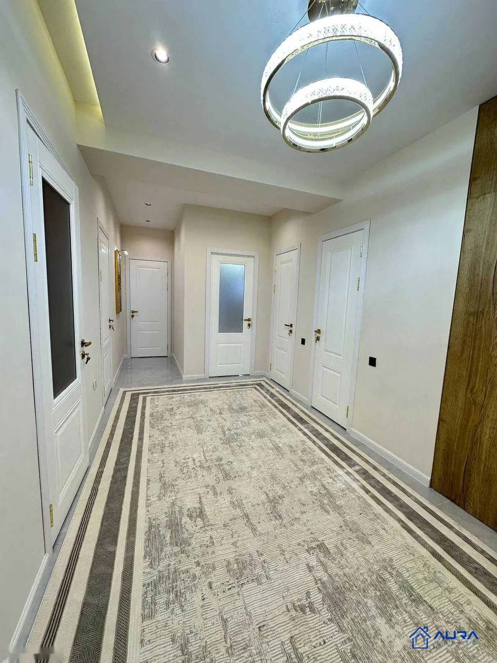 3-комн. квартира, 11 этаж, 114 м², И Сомони Селхоз Иститут — фото 3