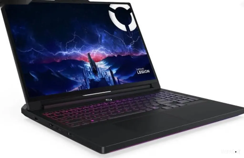 Игровой ноутбук Lenovo Legion PRO 7