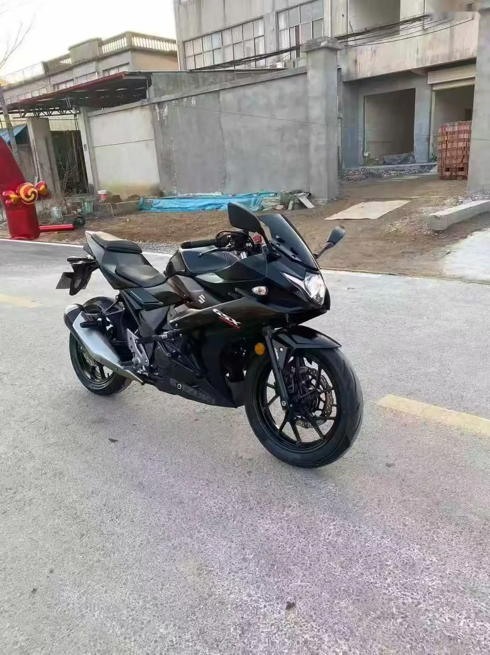 Мотоцикл Suzuki RGSX 250 — фото 3