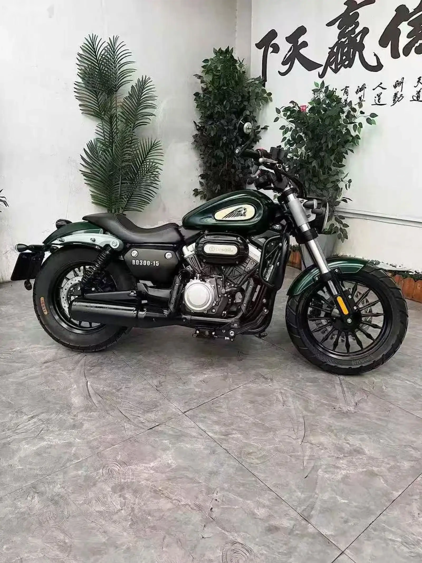 Мотоцикл Harley-Davidson — фото 2
