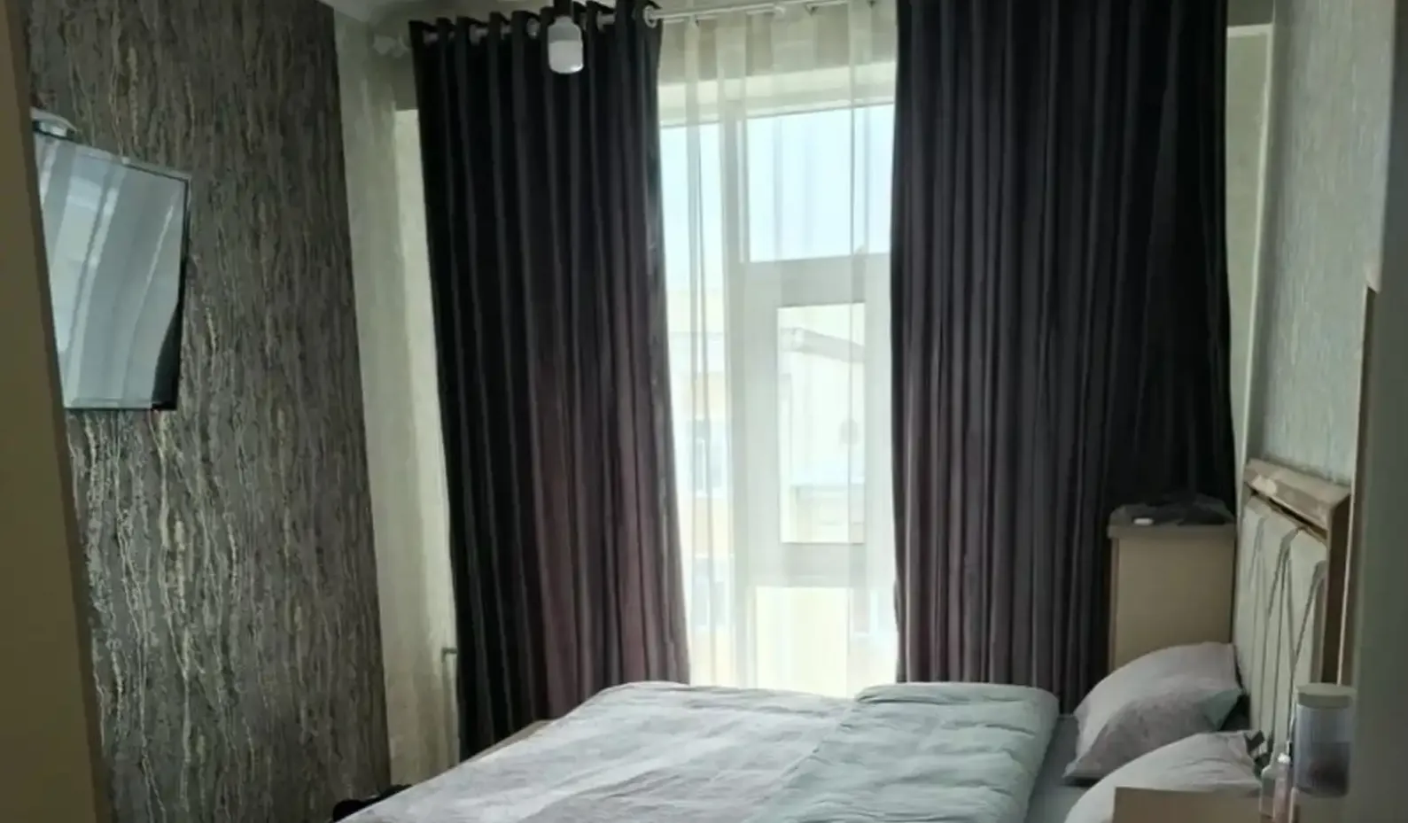3-комн. квартира, 18 этаж, 82 м², Фирдавси