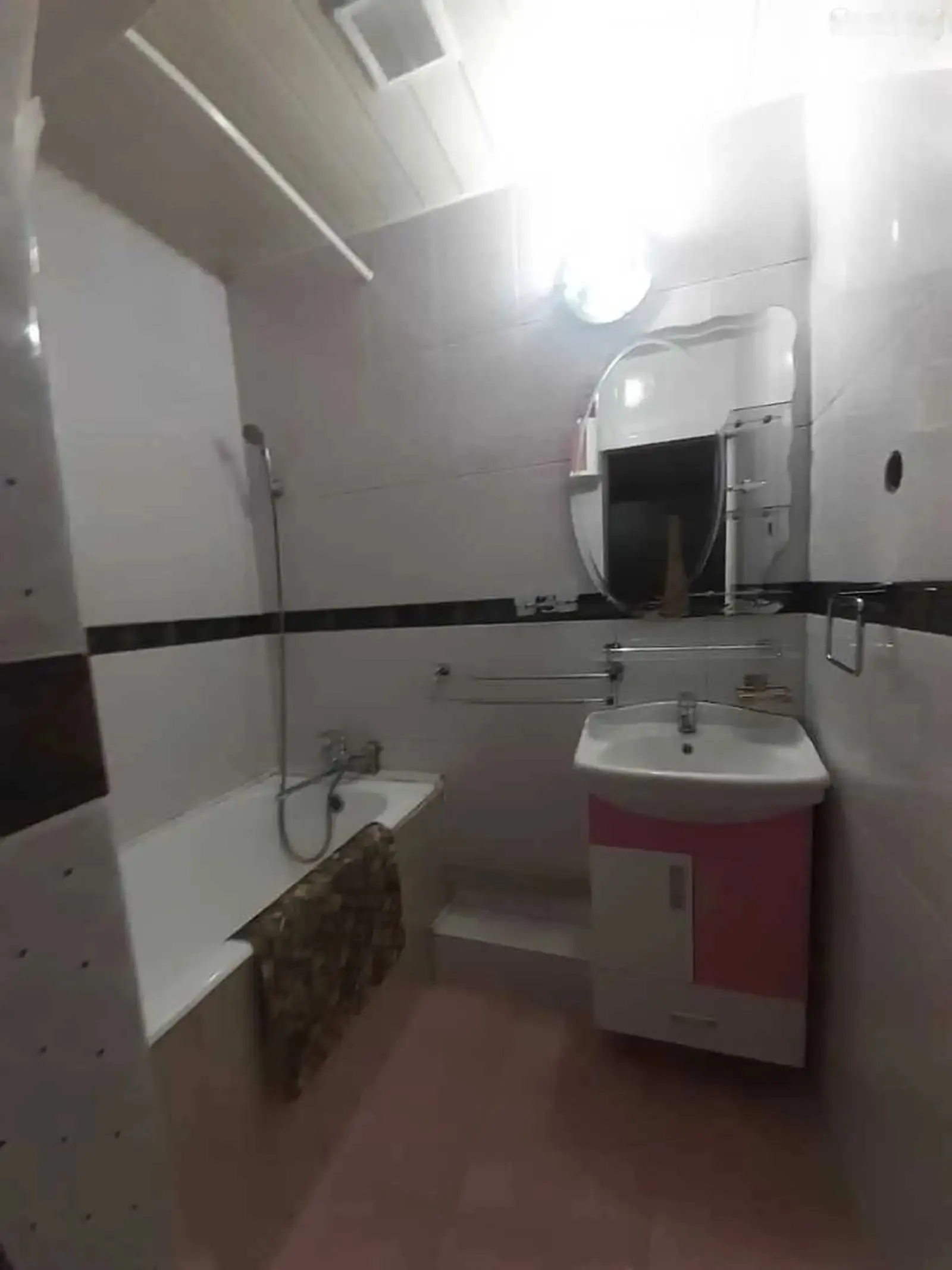 1-комн. квартира, 4 этаж, 49 м², Сомони