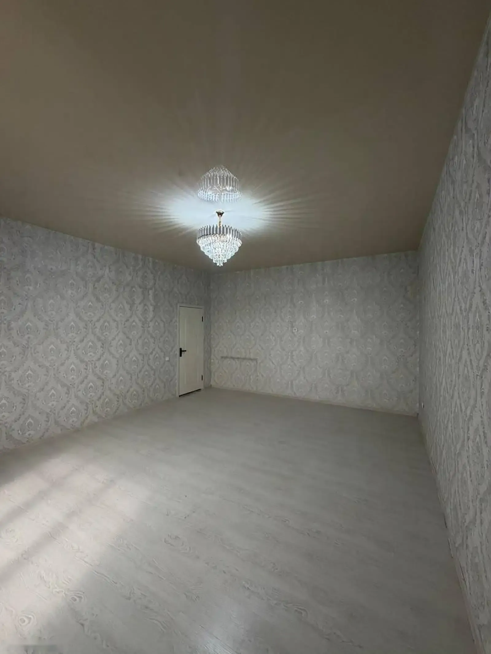 2-комн. квартира, 14 этаж, 78 м², Шохмансур