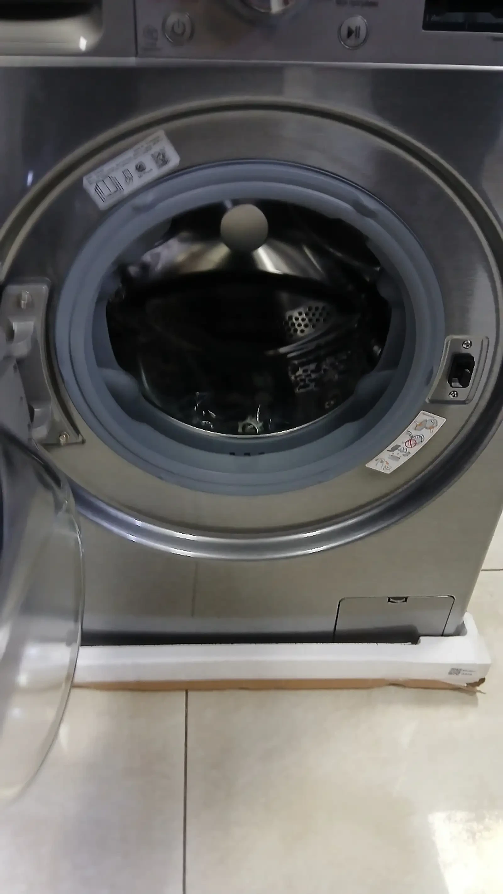 Стиральная машина LG 8KG