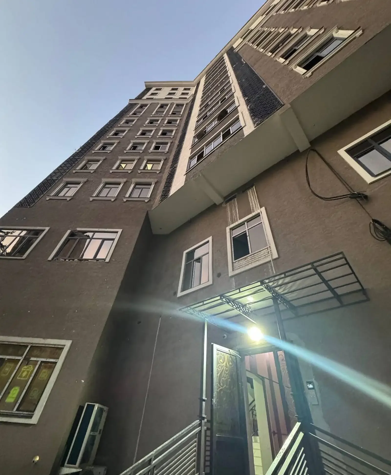2-комн. квартира, 6 этаж, 77 м², Шохмансур