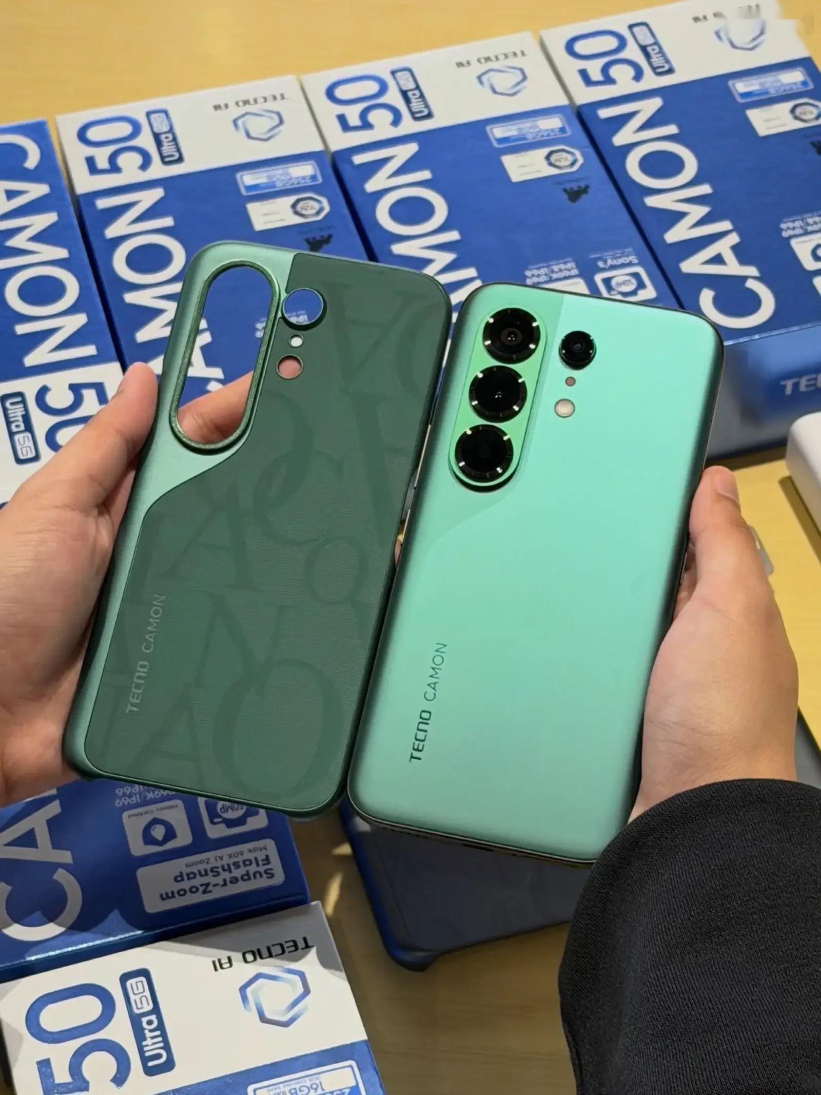 Tecno Camon 50 Ultra 5G 8+8/16/256Gb Global Version — фото 5
