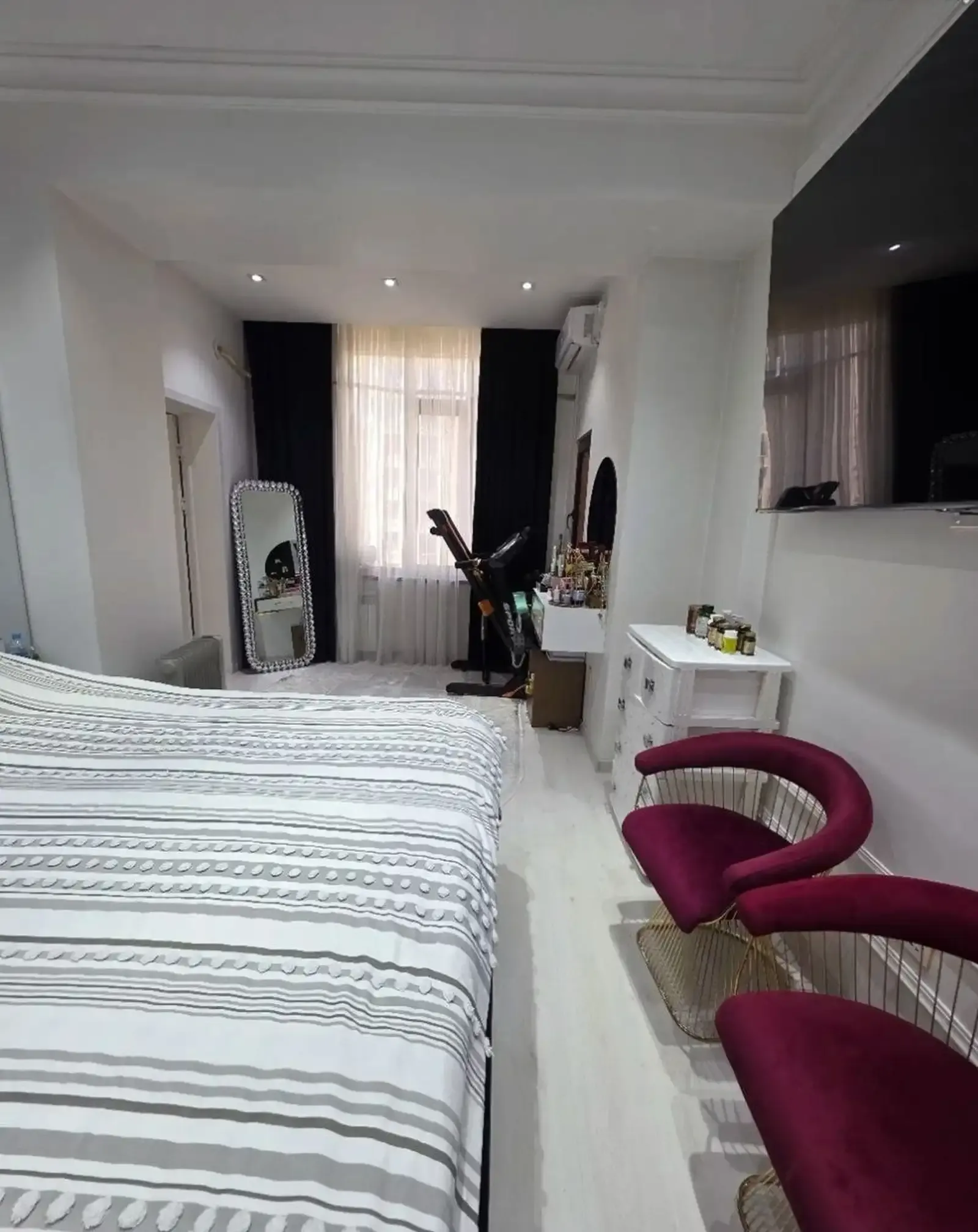 3-комн. квартира, 12 этаж, 95 м², Шохмансур