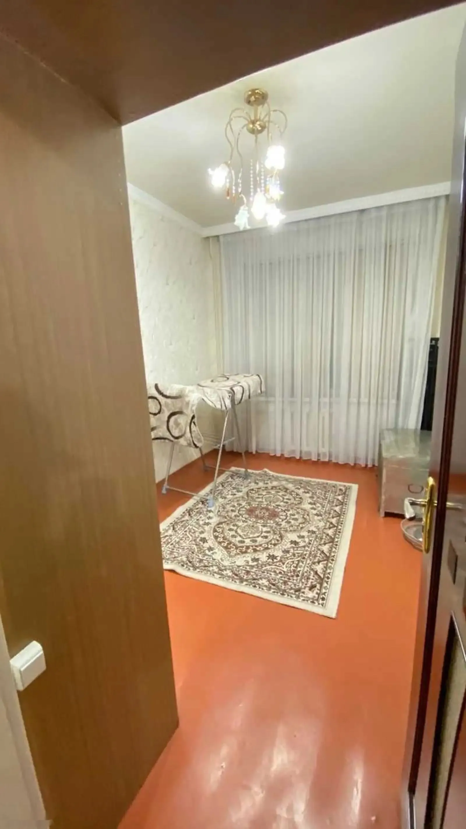 3-комн. квартира, 1 этаж, 75м², Шохмансур, Танка