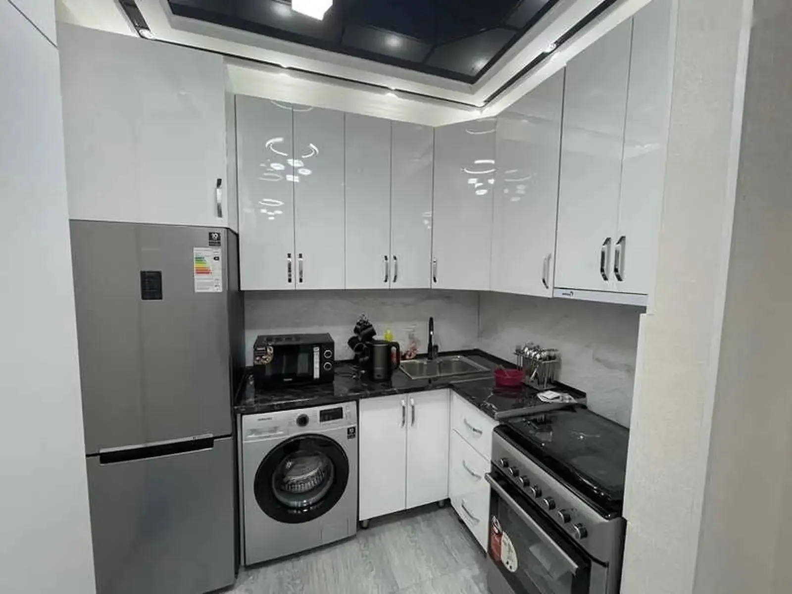 1-комн. квартира, 15 этаж, 50 м², Шохмансур
