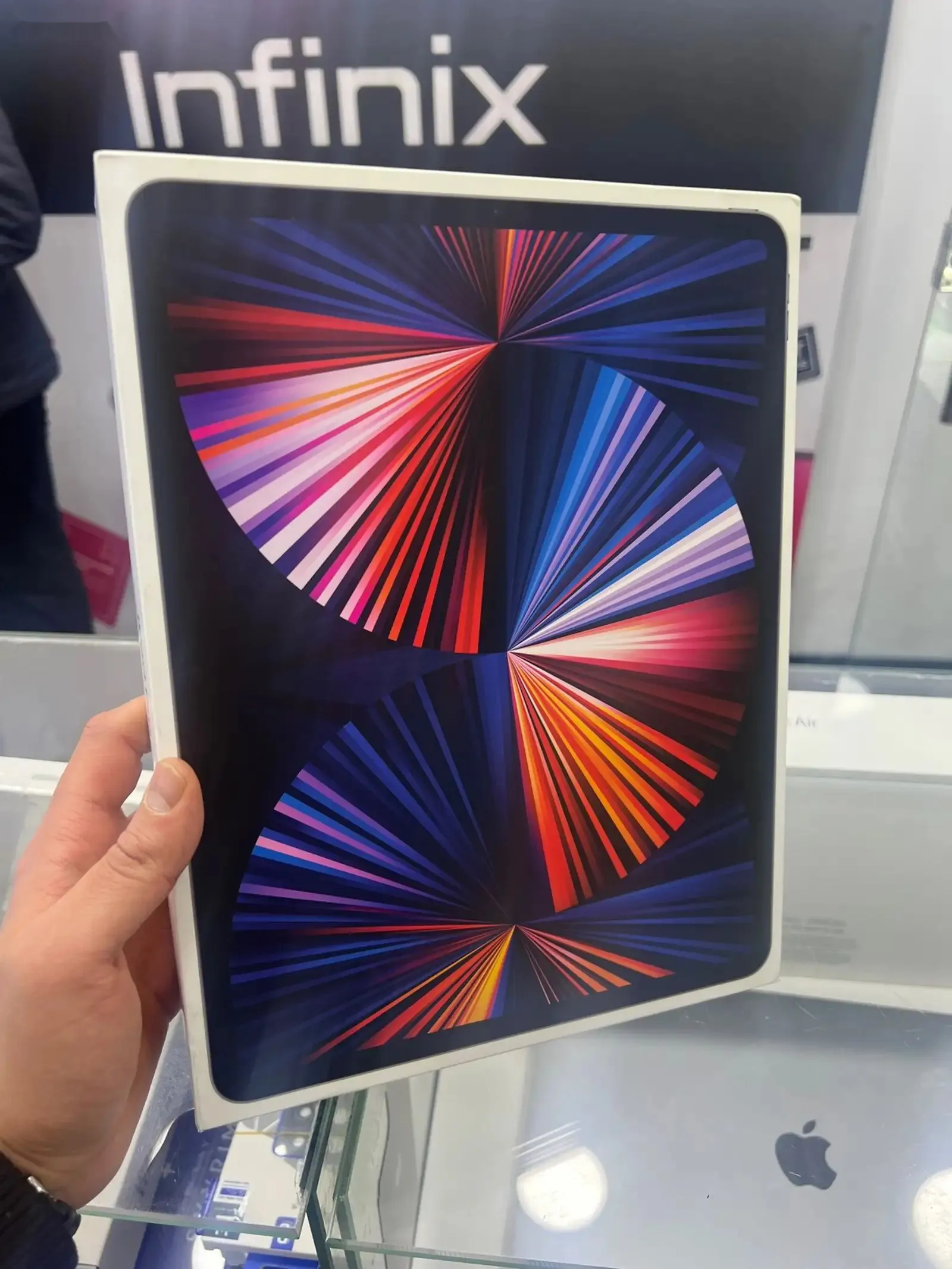 Планшет Apple iPad pro 128 4g