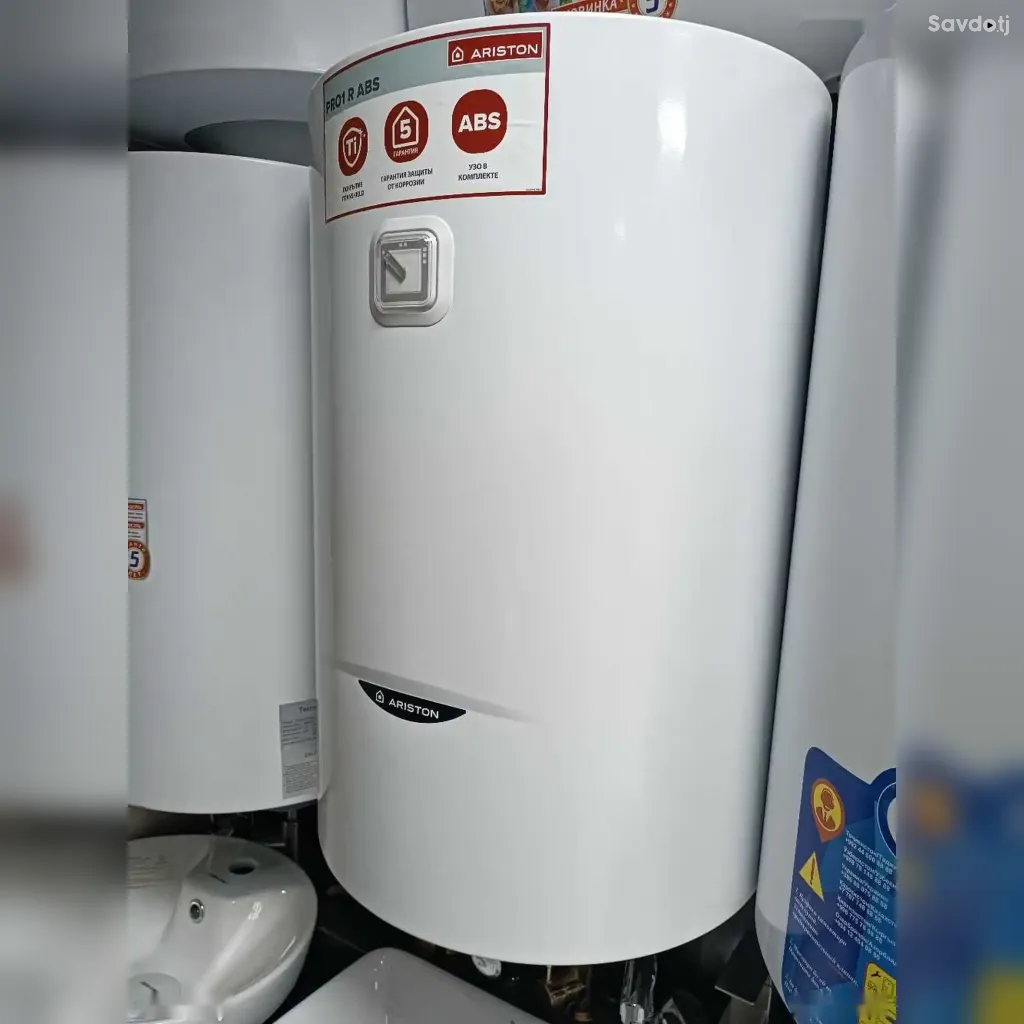 Водонагреватель Ariston 80л