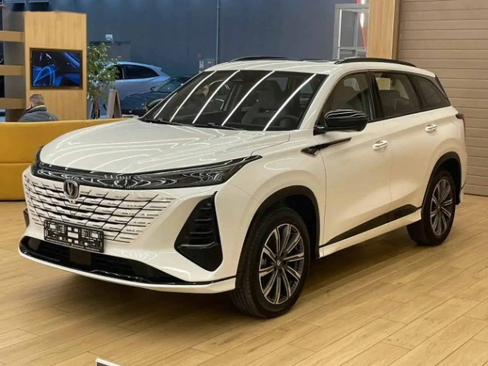Changan CS 75 Plus 2025 — фото 2