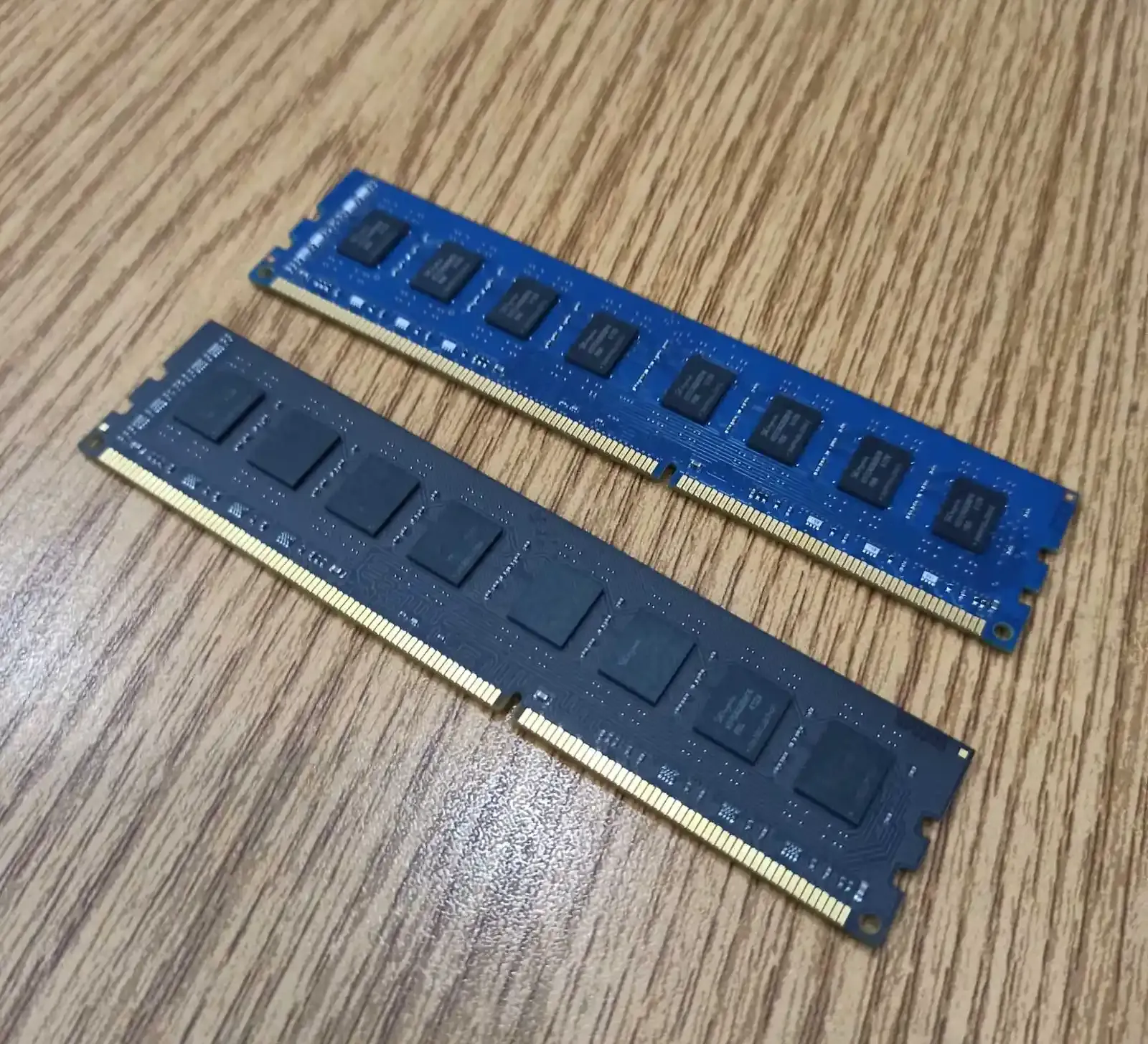 Оперативная память DDR3 8GB 1600MHz