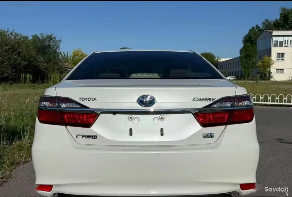 Toyota Camry, 2016