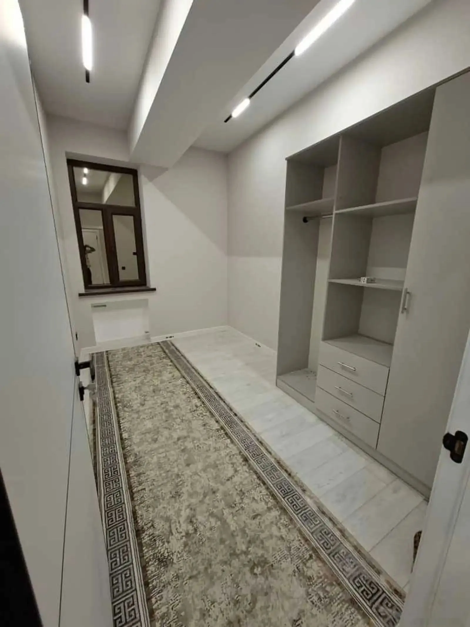 3-комн. квартира, 16 этаж, 83м², Шохмансур, Пайкар