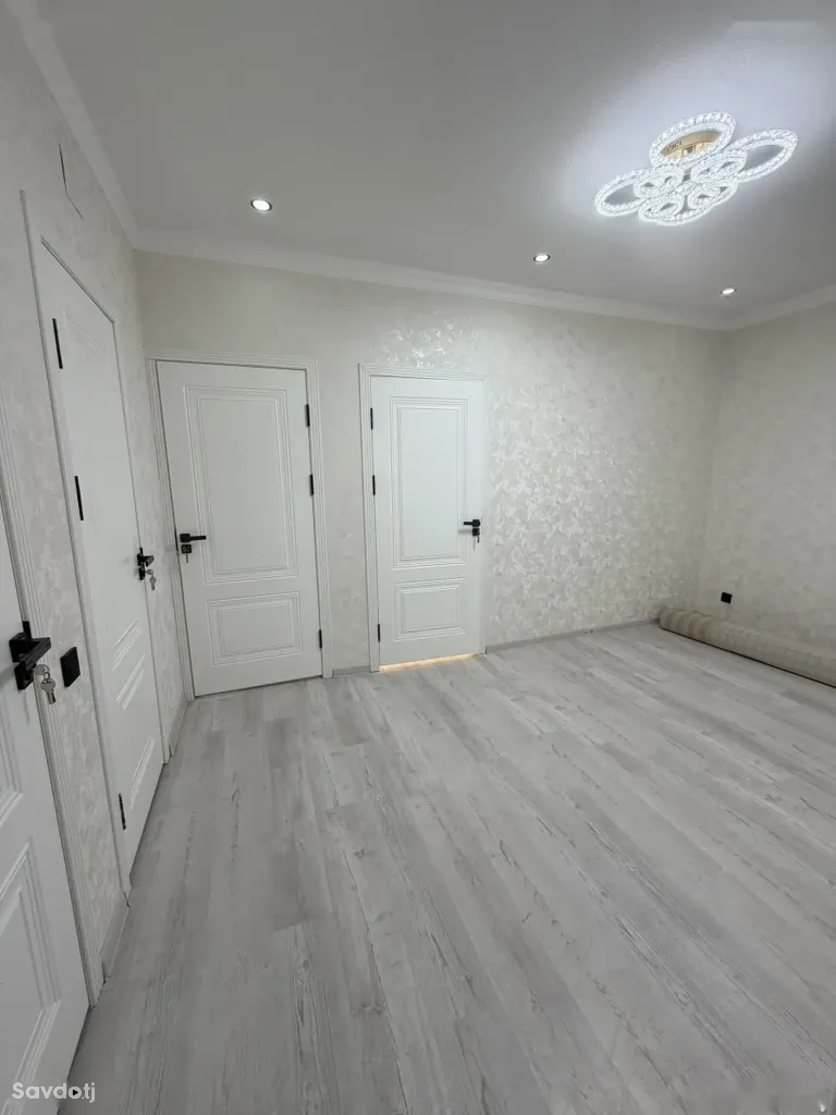 2-комн. квартира, 4 этаж, 80м², Шохмансур