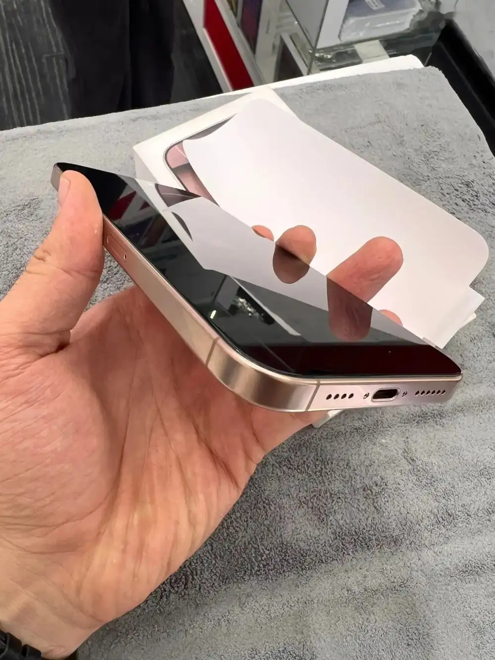 Apple iPhone 16 Pro Max, 1 tb, Desert Titanium