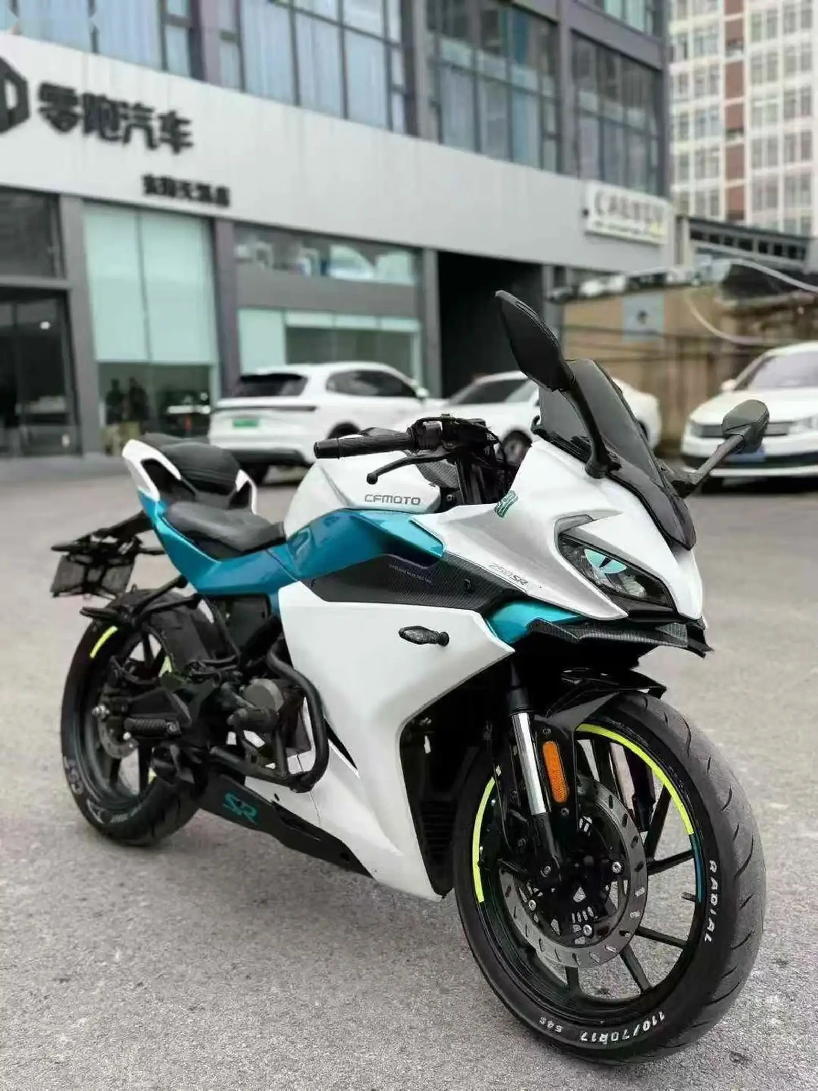 Мотоцикл CFMOTO SR — фото 2