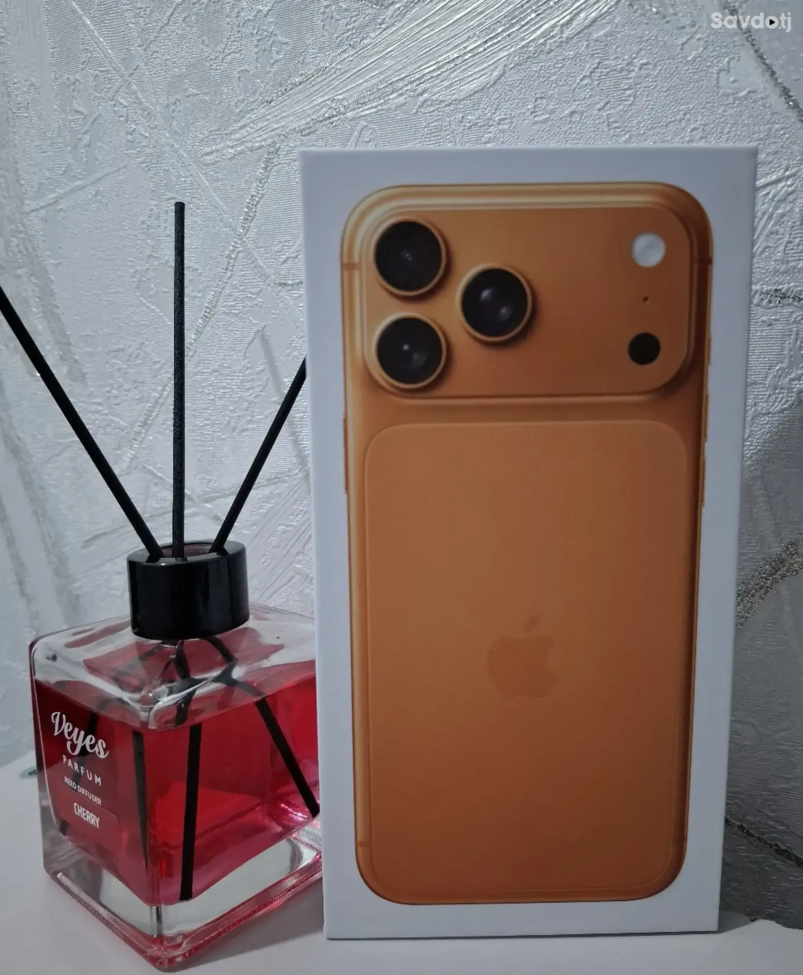 Apple iPhone 17 Pro Max, 1 tb, Cosmic Orange дубликат