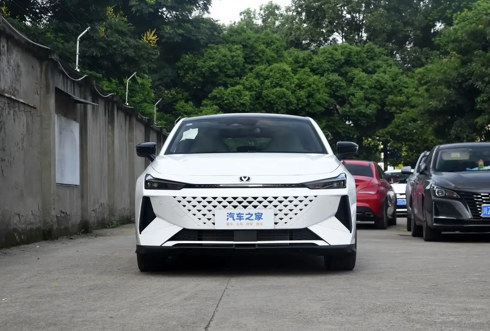 Changan UNI-V,