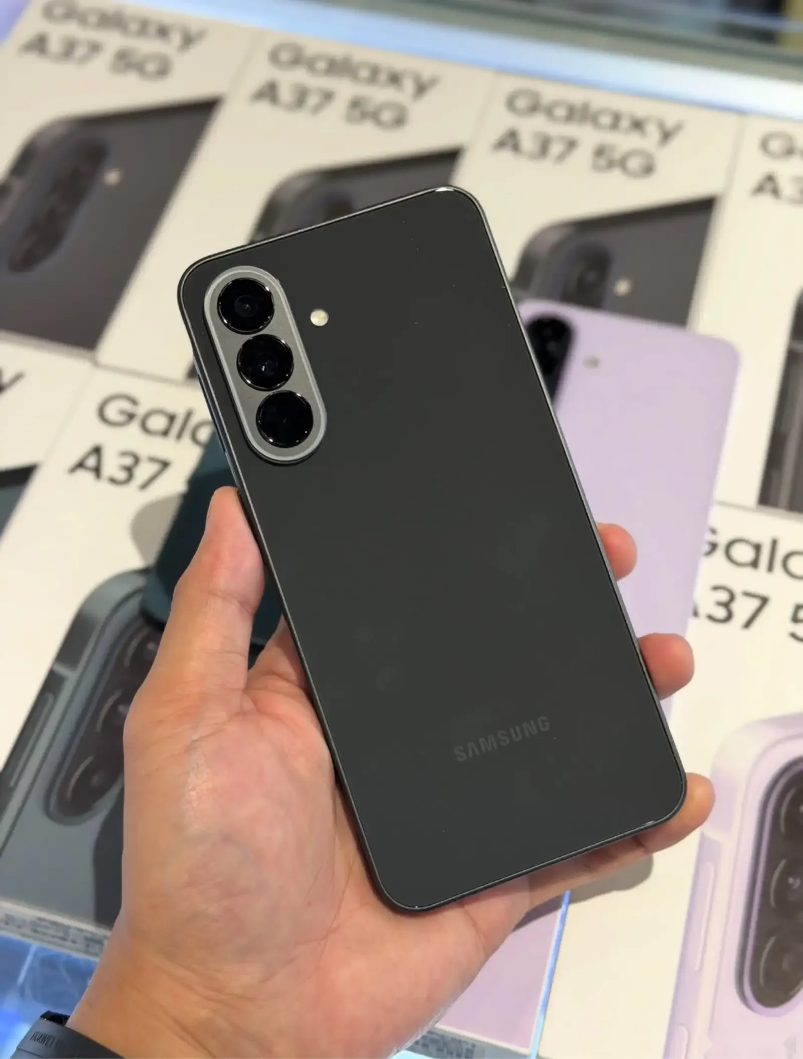 Samsung Galaxy A37 5G 8/256GB Vietname — фото 4