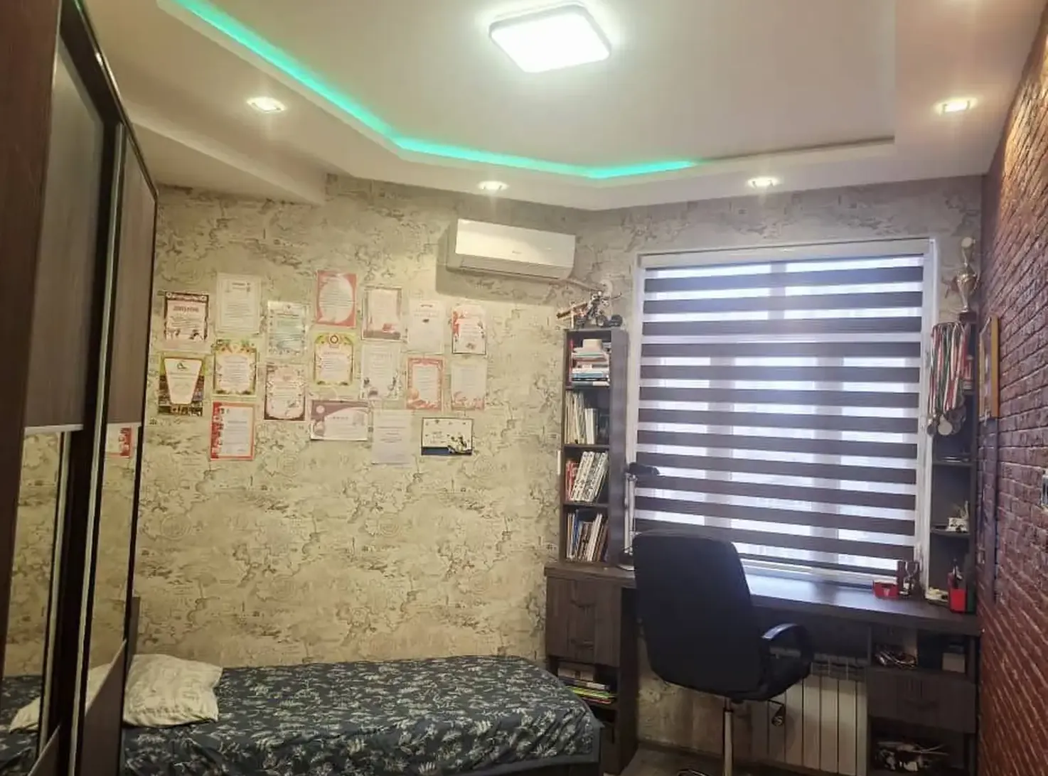 4-комн. квартира, 9 этаж, 137 м², н.Исмоили Сомони,Гранд Отель